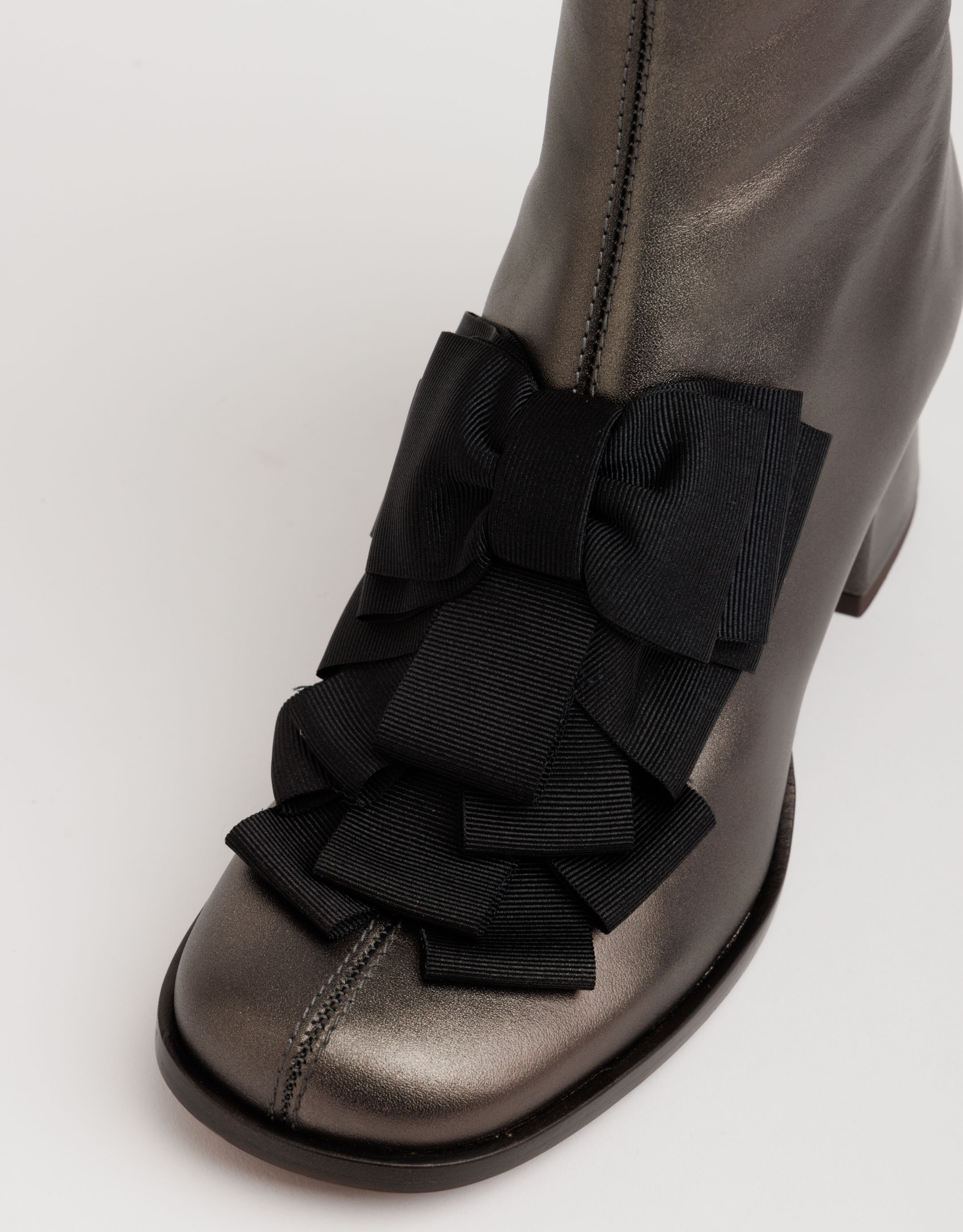 נעלי נשים - Chie Mihara - מגפונים עם עקב TELAZO - כסף2