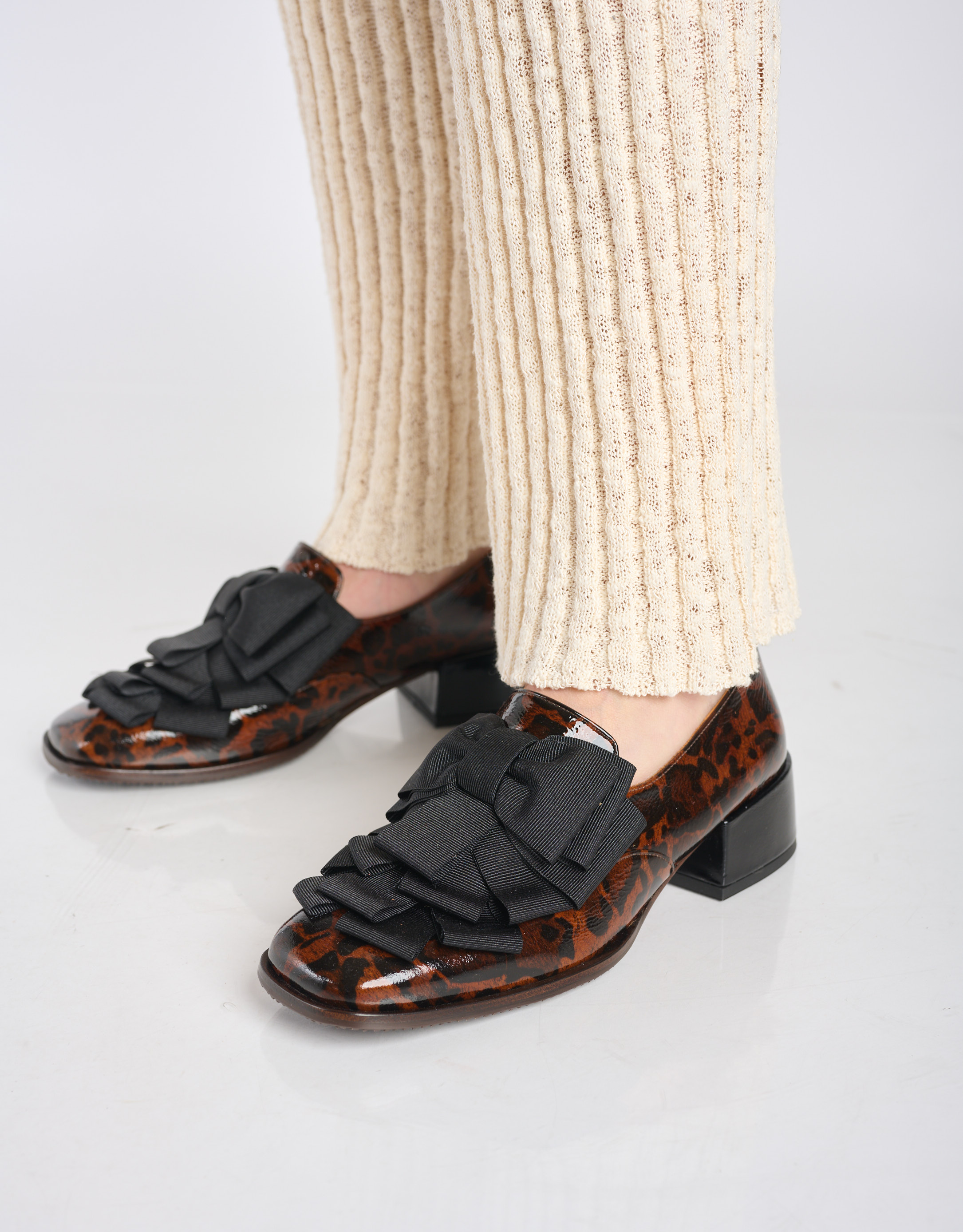 נעלי נשים - Chie Mihara - נעלי מוקסין ZAPAME - חום מנומר4