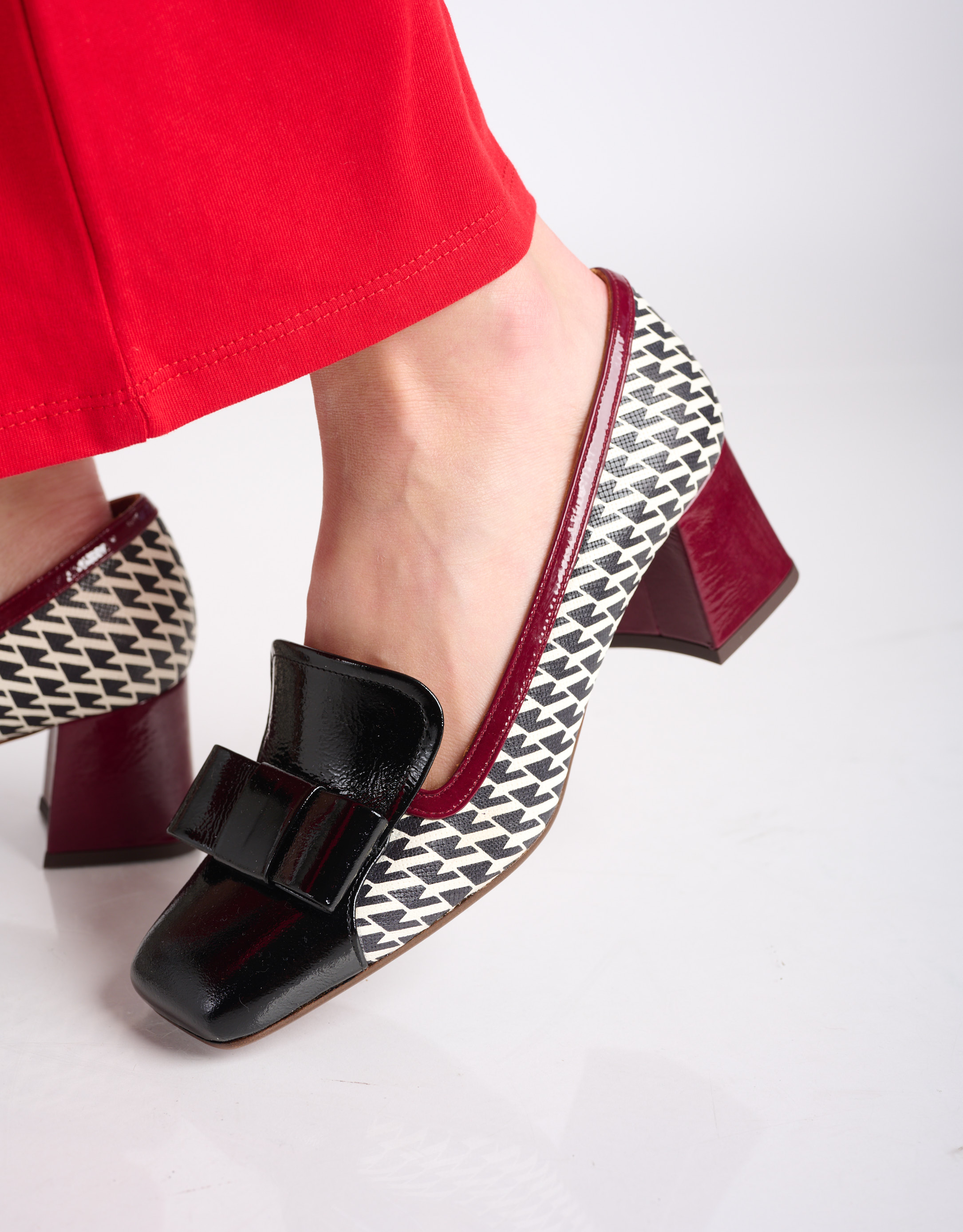 נעלי נשים - Chie Mihara - נעלי עקב VYLANO - שחור לבן3