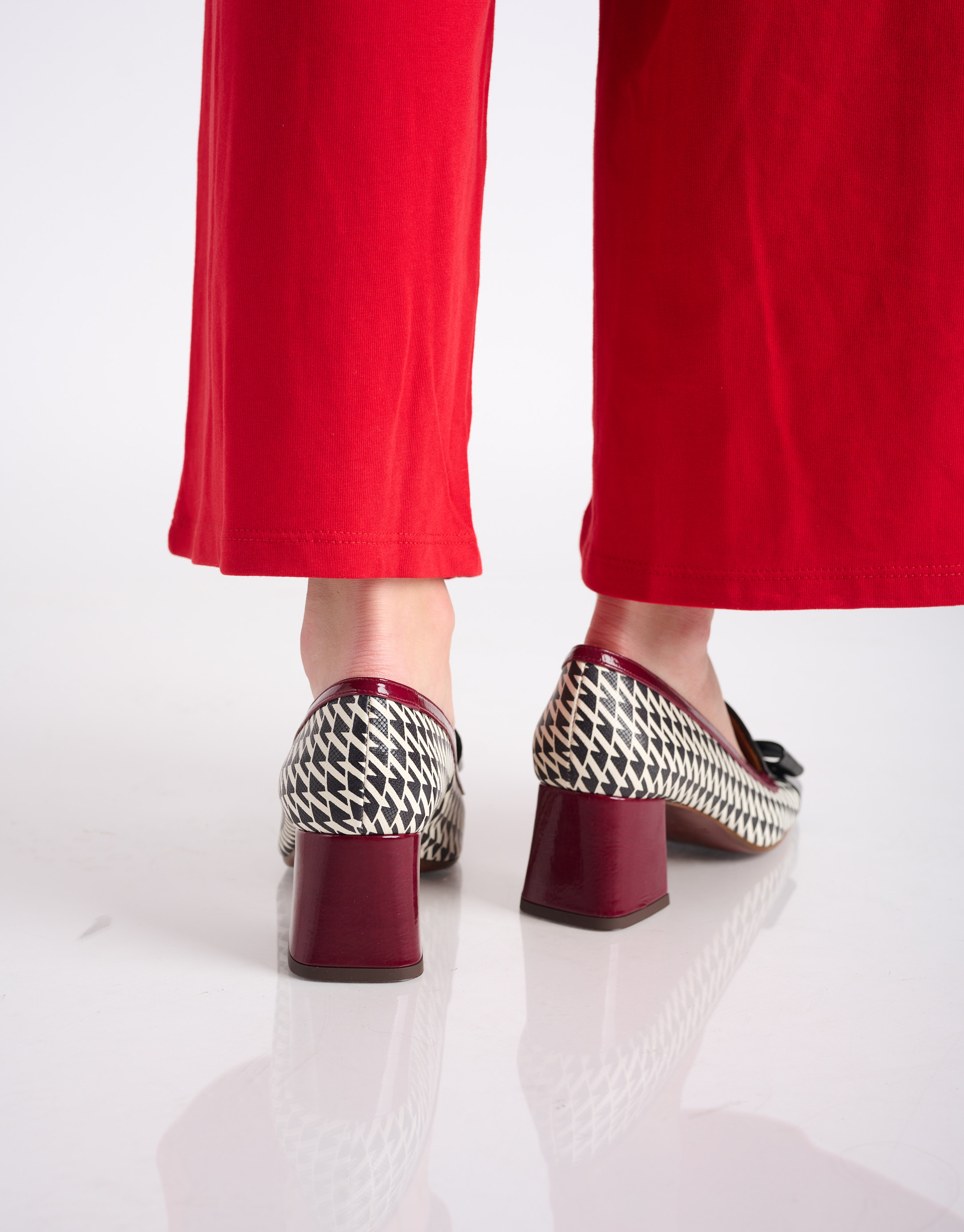 נעלי נשים - Chie Mihara - נעלי עקב VYLANO - שחור לבן4