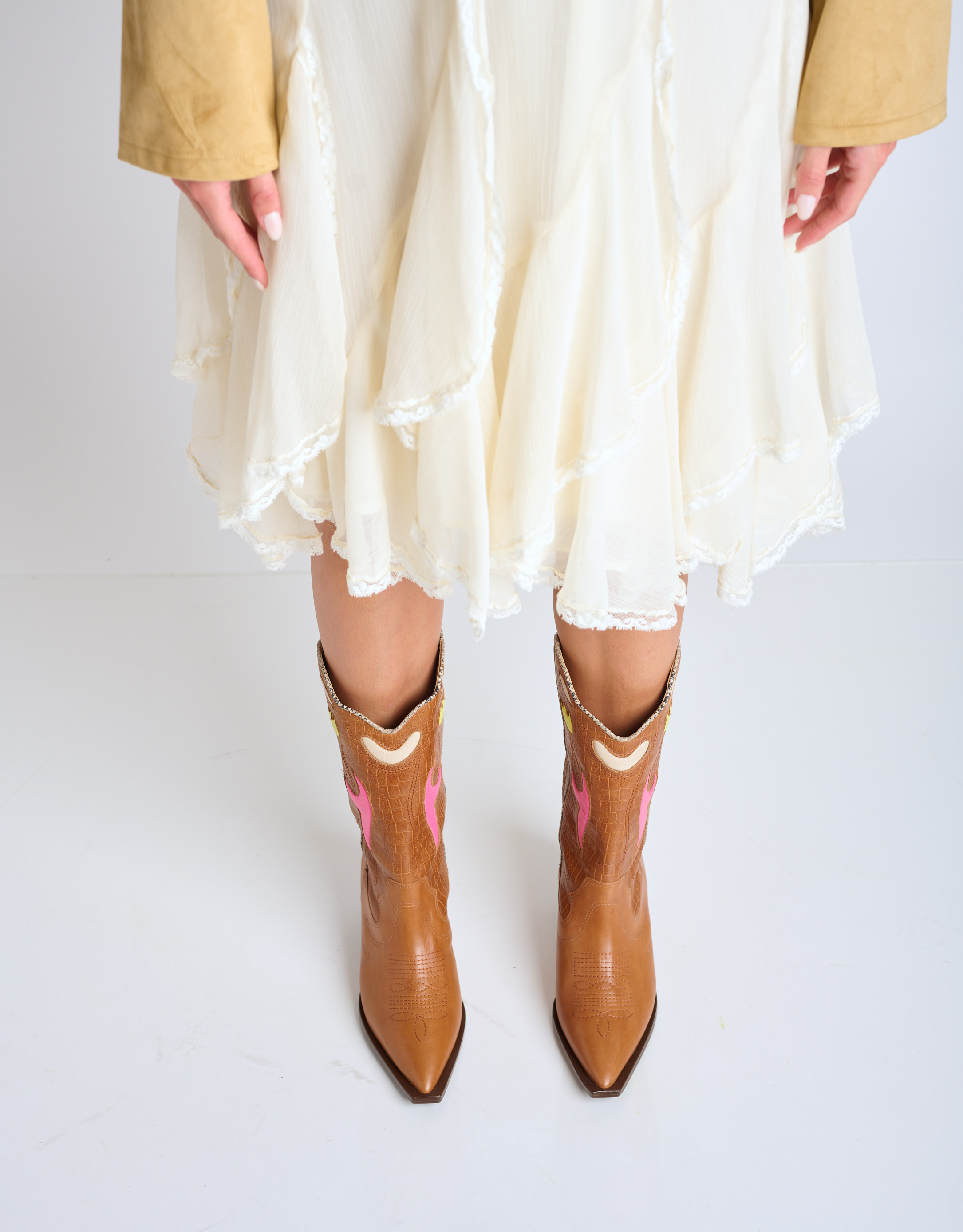 נעלי נשים - Vicenza - מגפי בוקרים גבוהים MONTRE - קאמל3