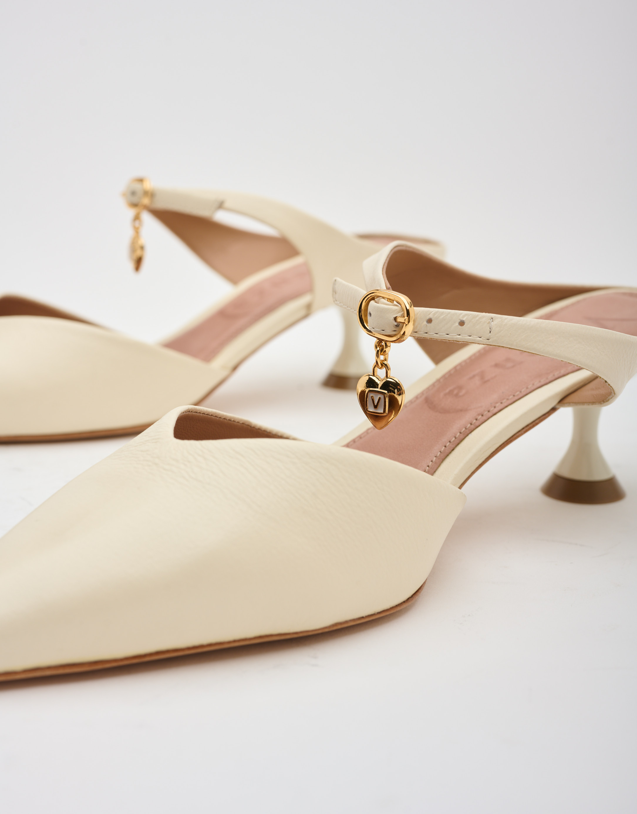 נעלי נשים - Vicenza - סנדלי עקב SERVIA - אופוויט4