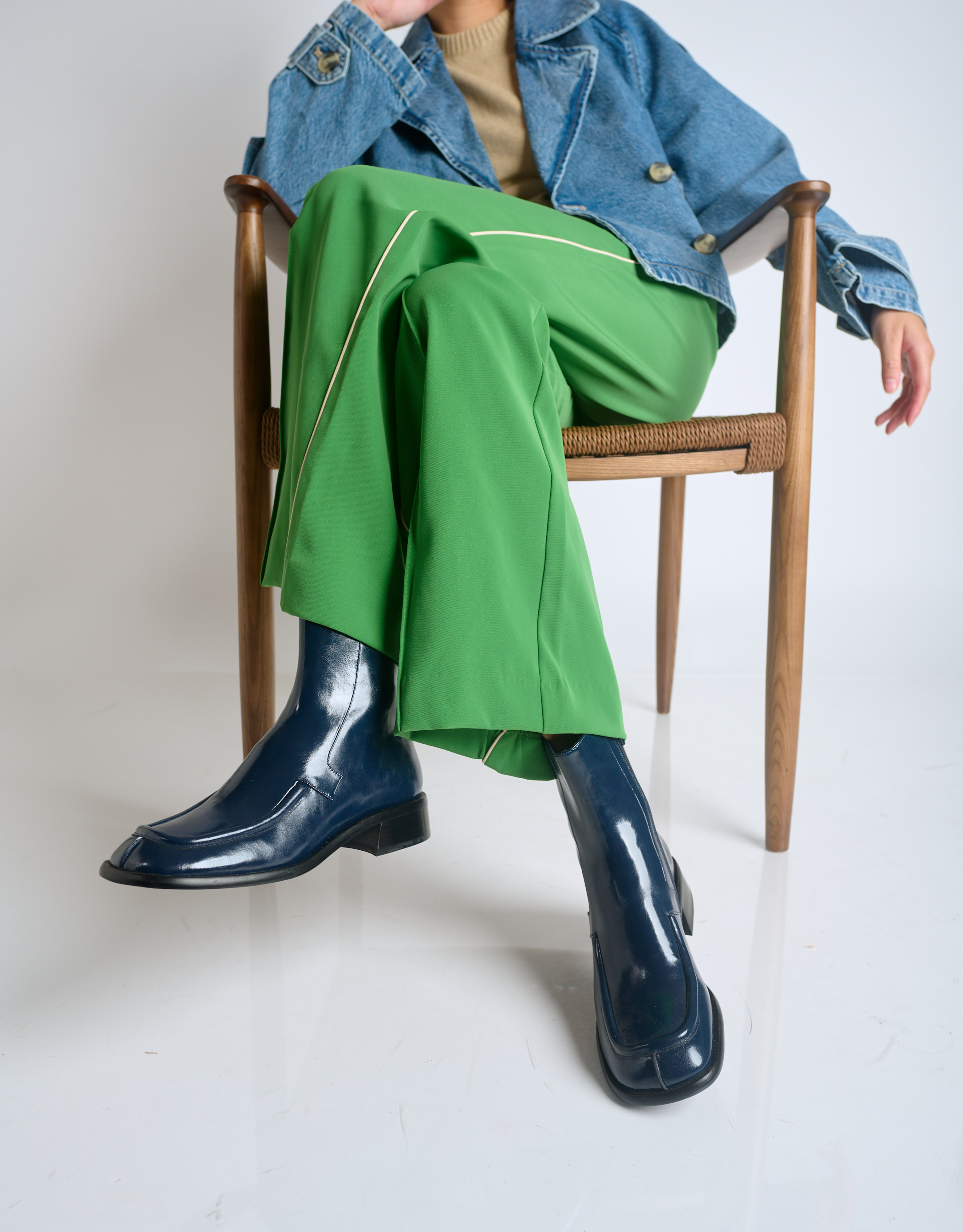 נעלי נשים - Jeffrey Campbell - מגפונים שטוחים ODETTA - כחול1