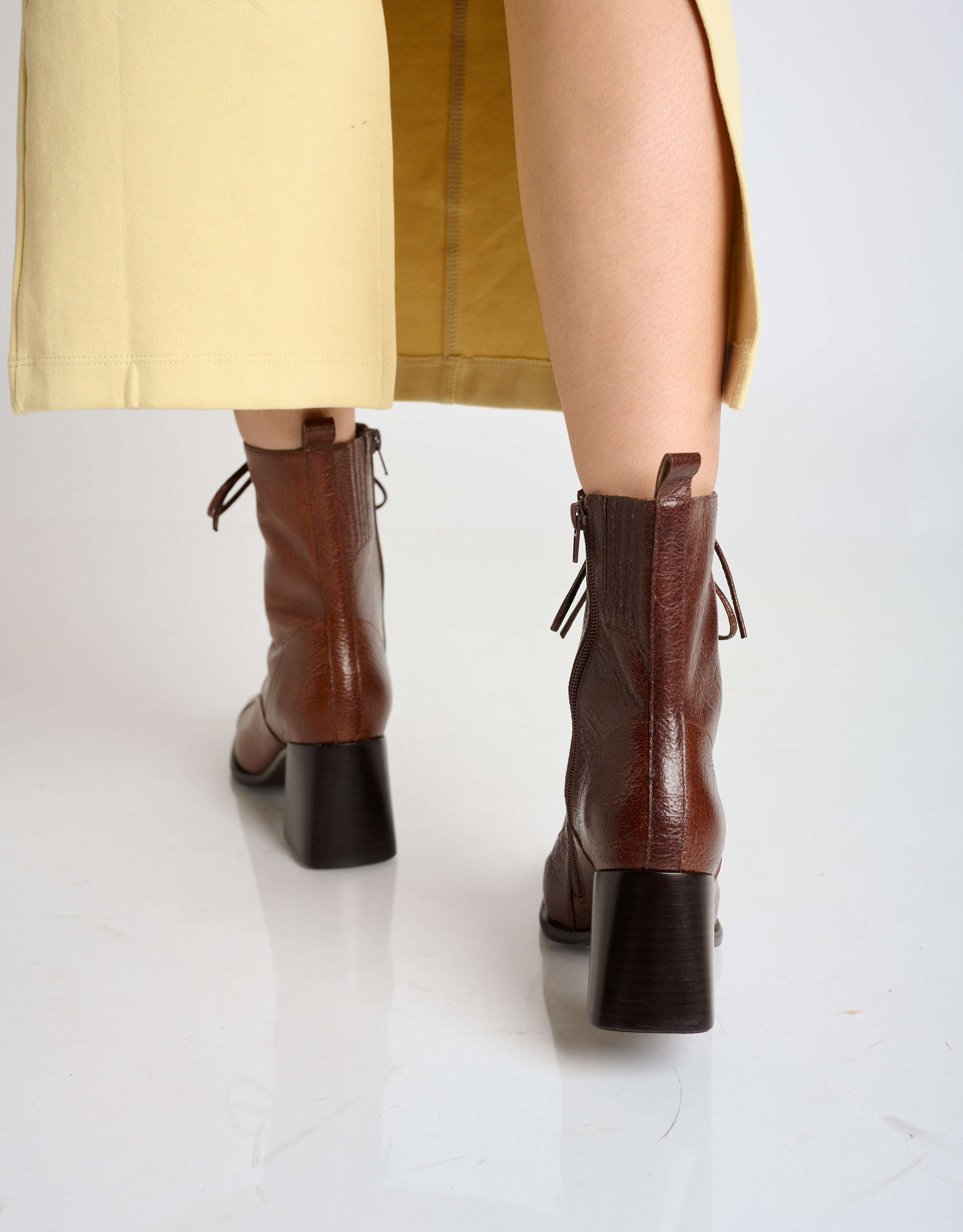 נעלי נשים - Jeffrey Campbell - מגפוני עקב WESTLYN - חום3