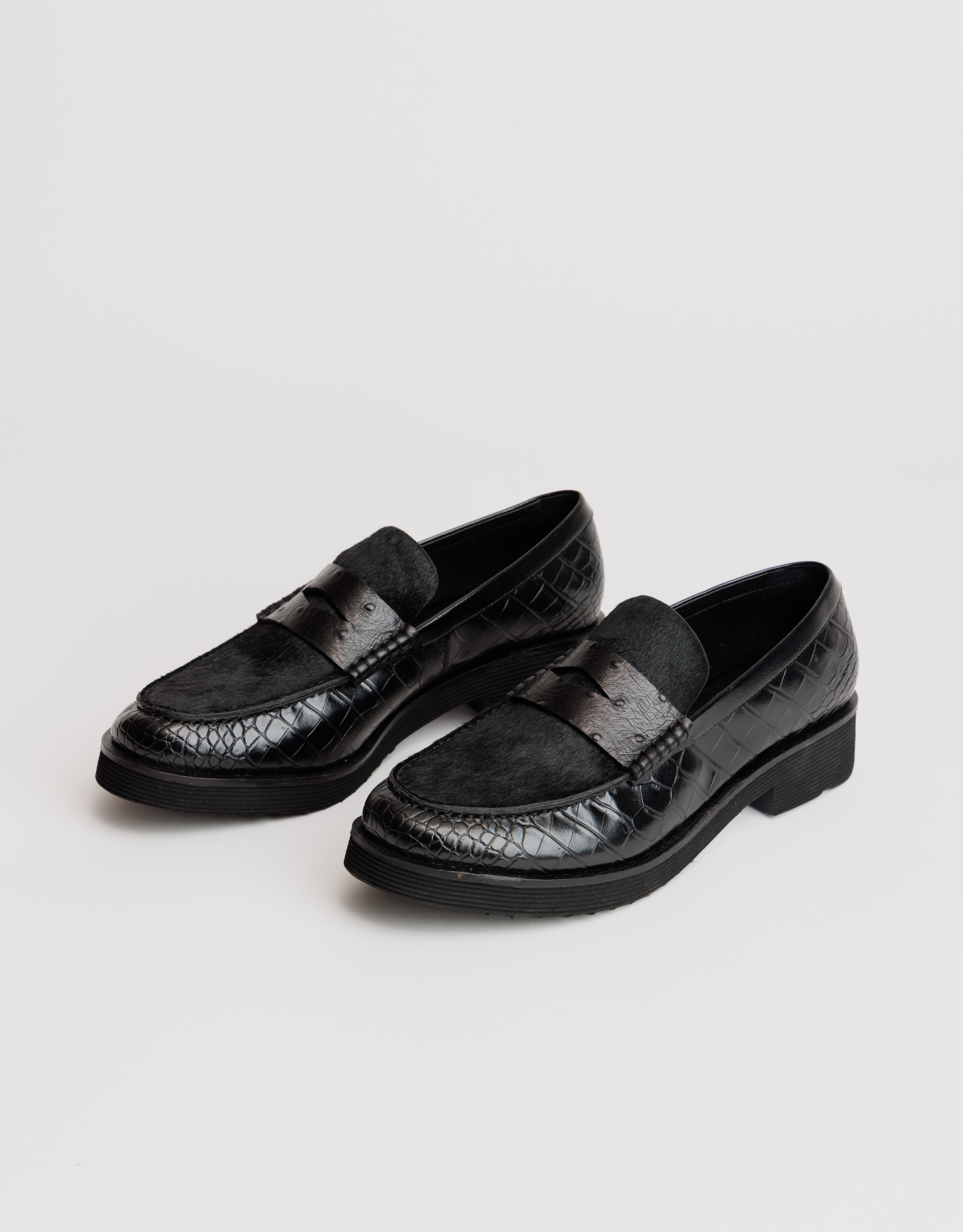 נעלי נשים - Jeffrey Campbell - מוקסינים משולבים LENNA F - שחור1