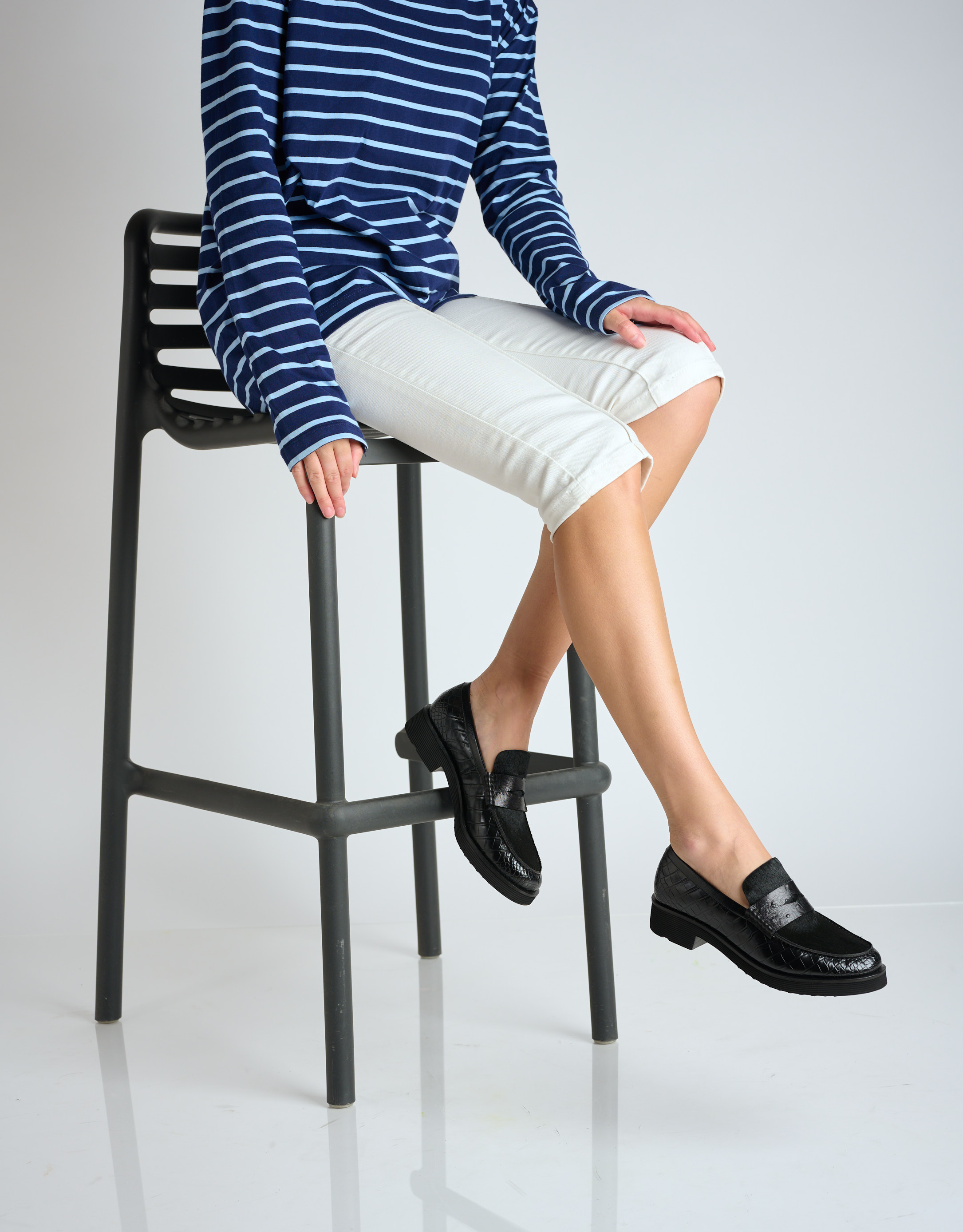 נעלי נשים - Jeffrey Campbell - מוקסינים משולבים LENNA F - שחור2