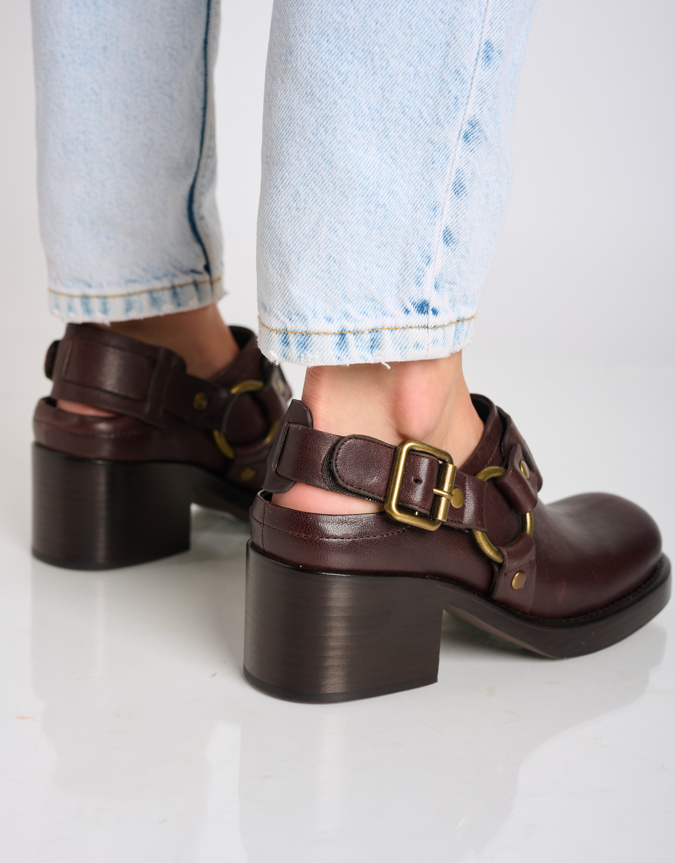 נעלי נשים - Jeffrey Campbell - נעלי עור REFLECTED - חום4