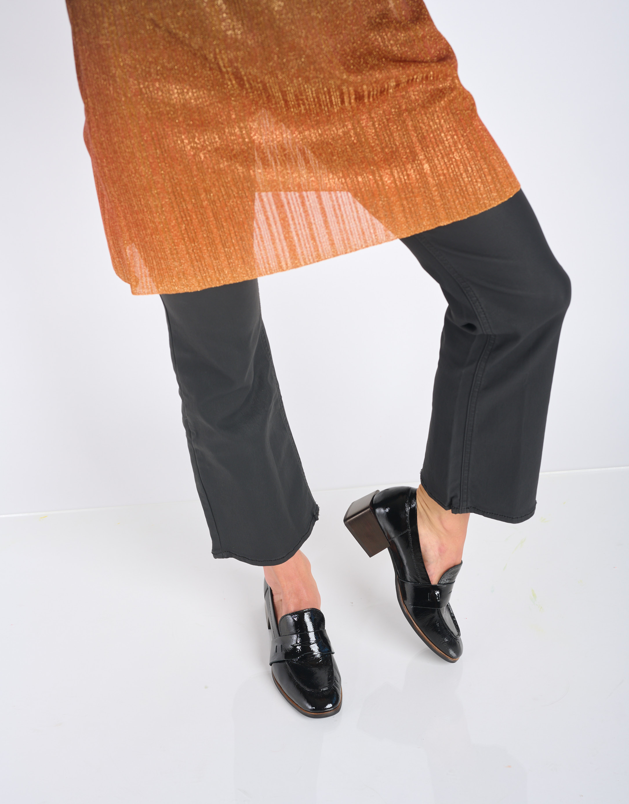 נעלי נשים - Yuko Imanishi - נעלי עור מבריקות RURI - שחור1