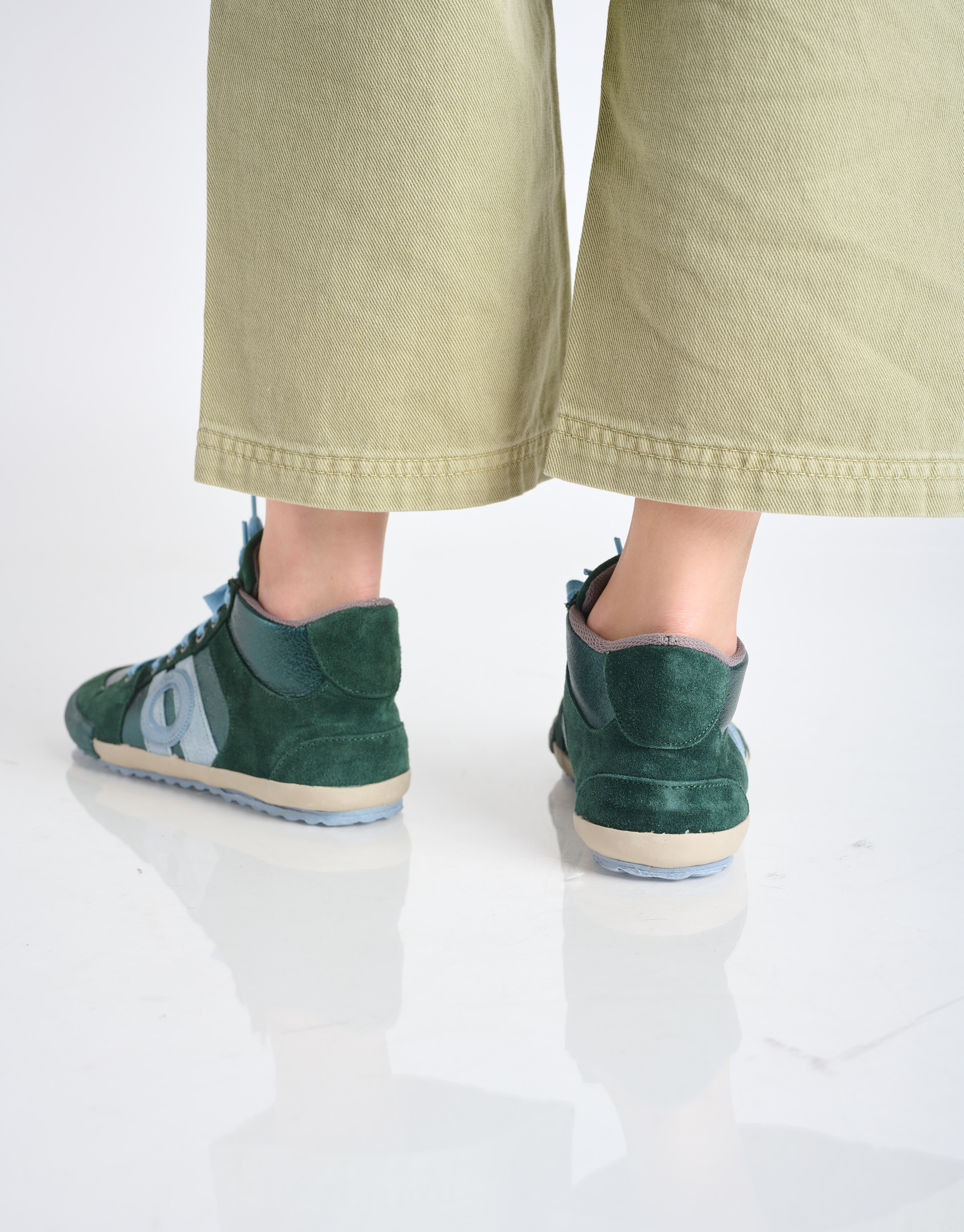 נעלי נשים - Aro - סניקרס גבוהות מטאליות IDO - ירוק4