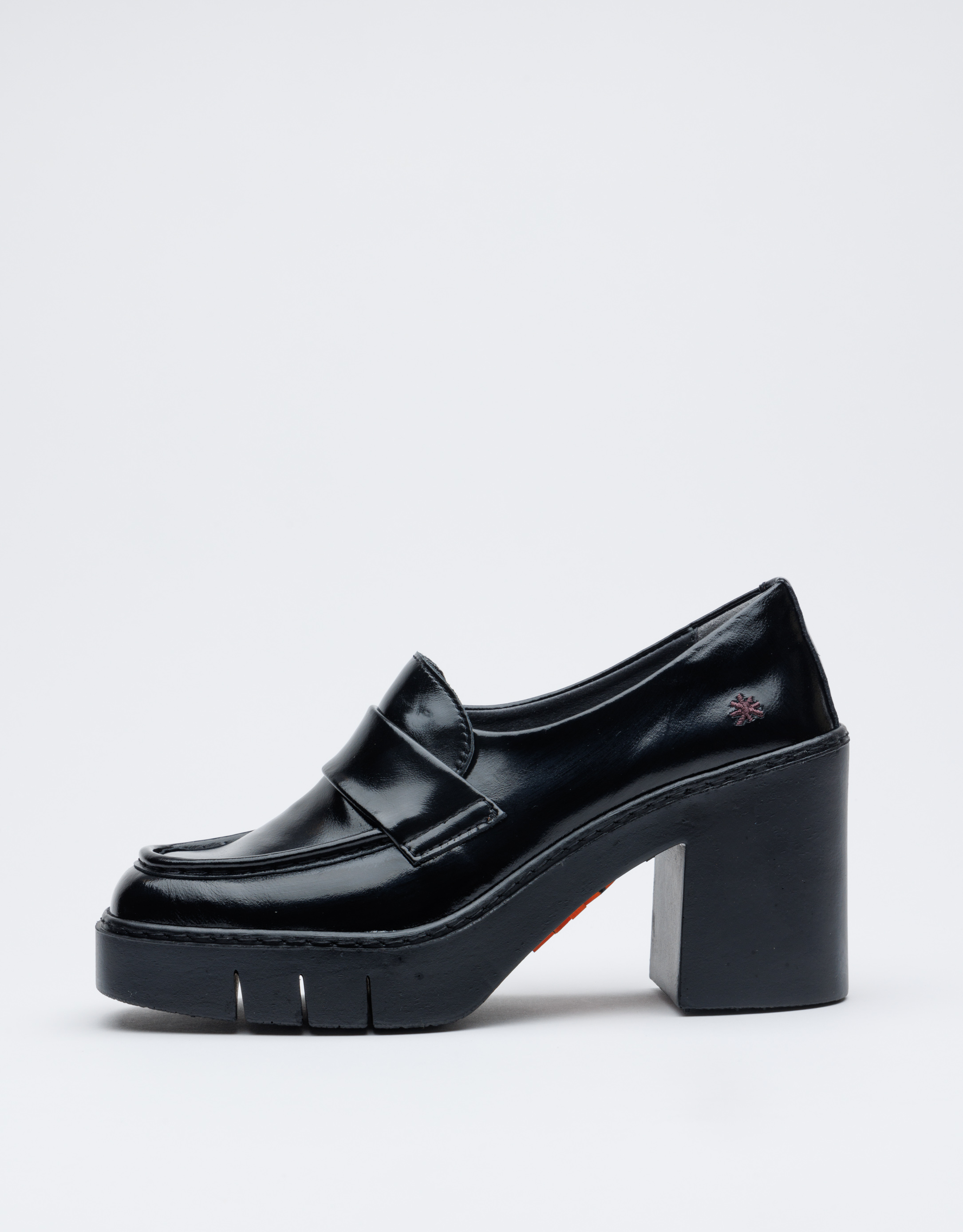 נעלי נשים - Art - מוקסינים לק עם עקב  BERNA - שחור3