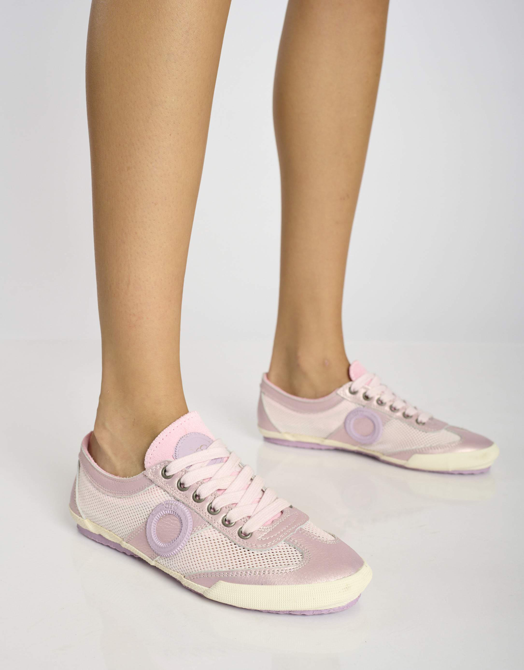 נעלי נשים - Aro - סניקרס מטאליות JOANETA - ורוד3