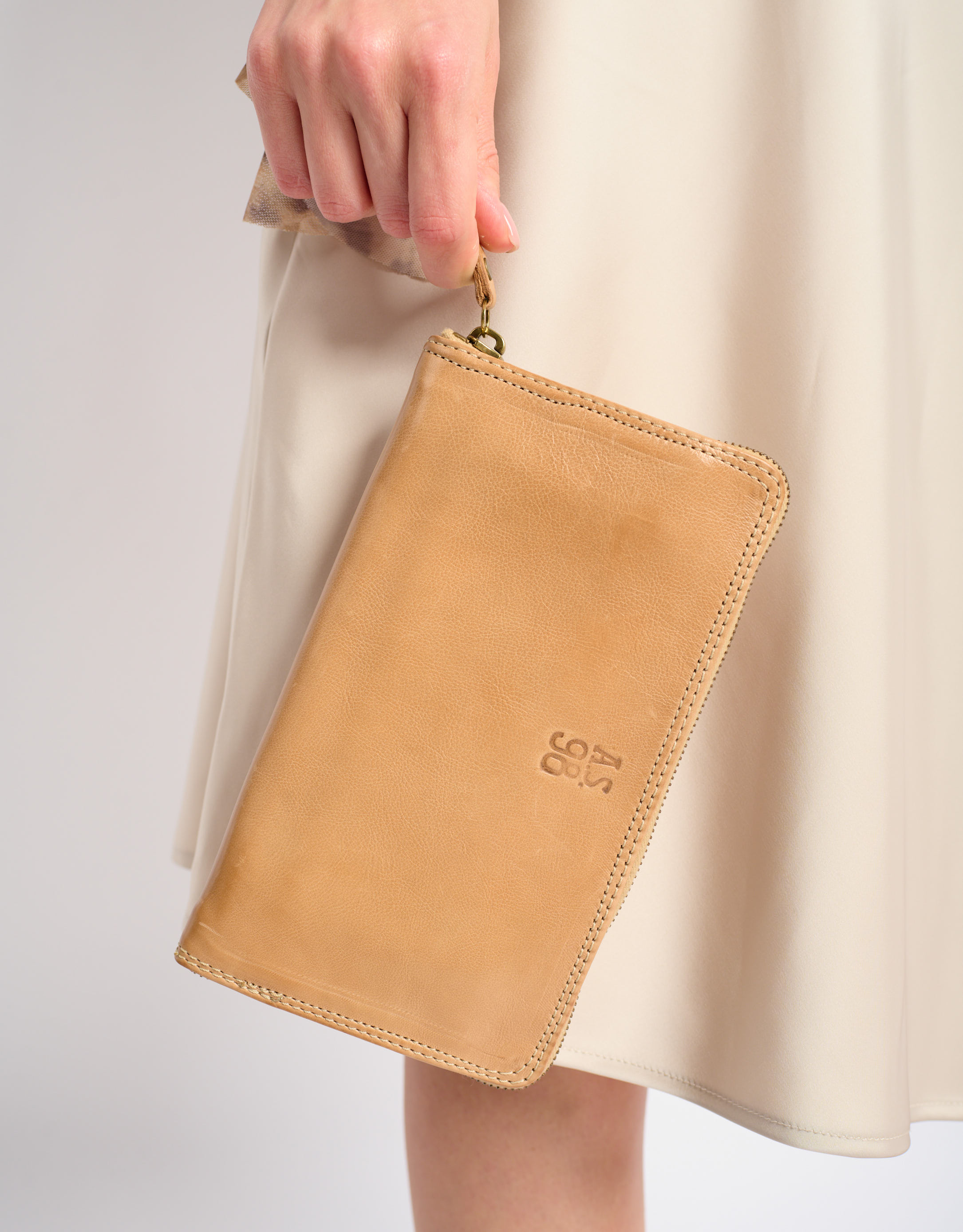 נעלי נשים - A.S. 98 - ארנק עור מלבני גדול - בז'3