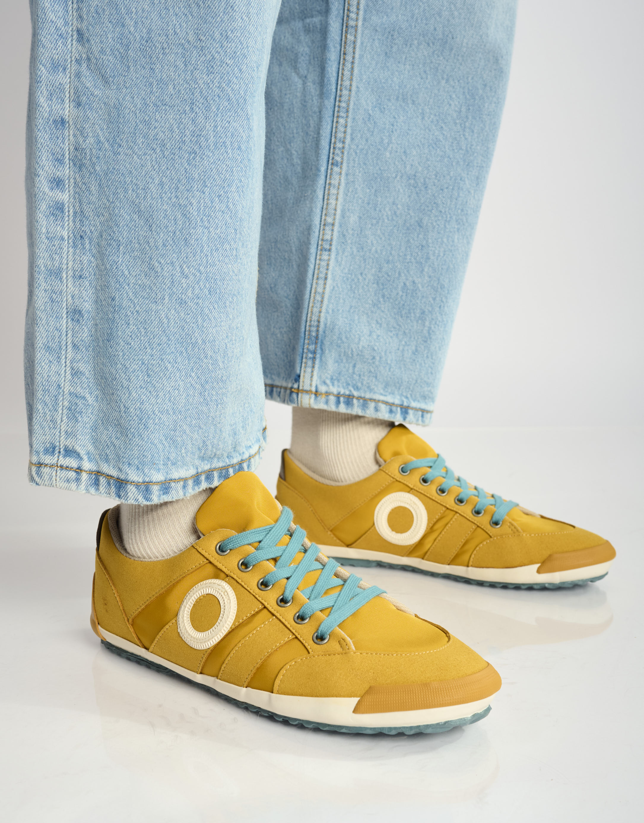 נעלי גברים - Aro - סניקרס טבעוני IDO - צהוב3