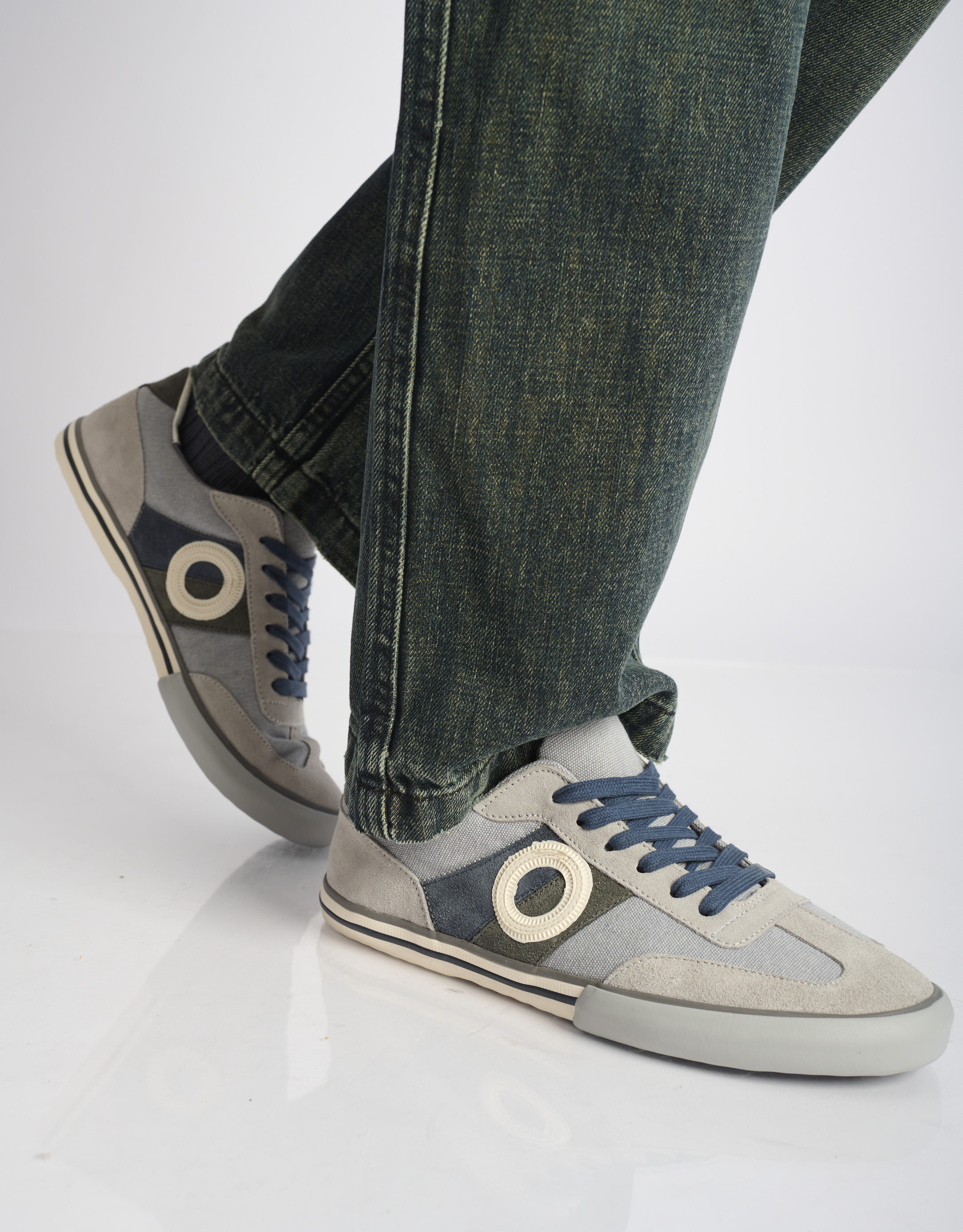 נעלי גברים - Aro - סניקרס POL - אפור בהיר1