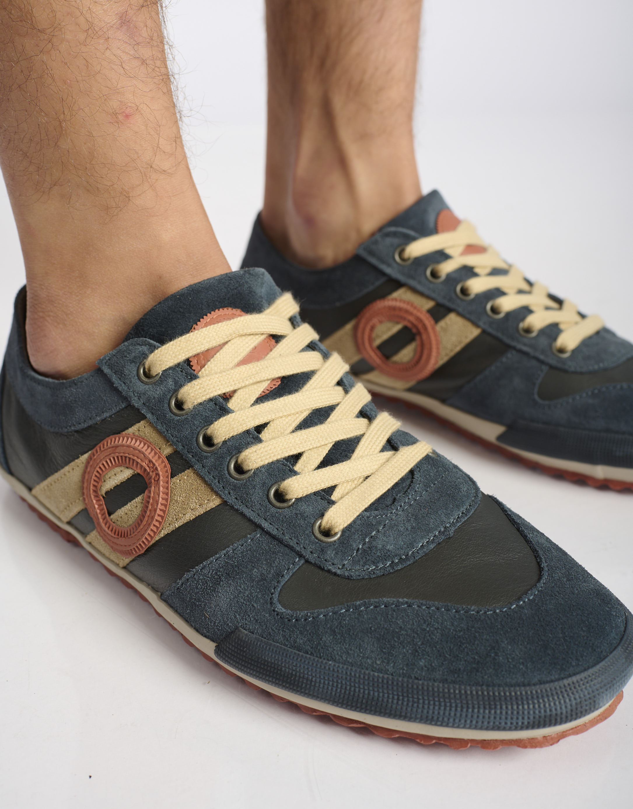 נעלי גברים - Aro - סניקרס עור IDO - כחול3