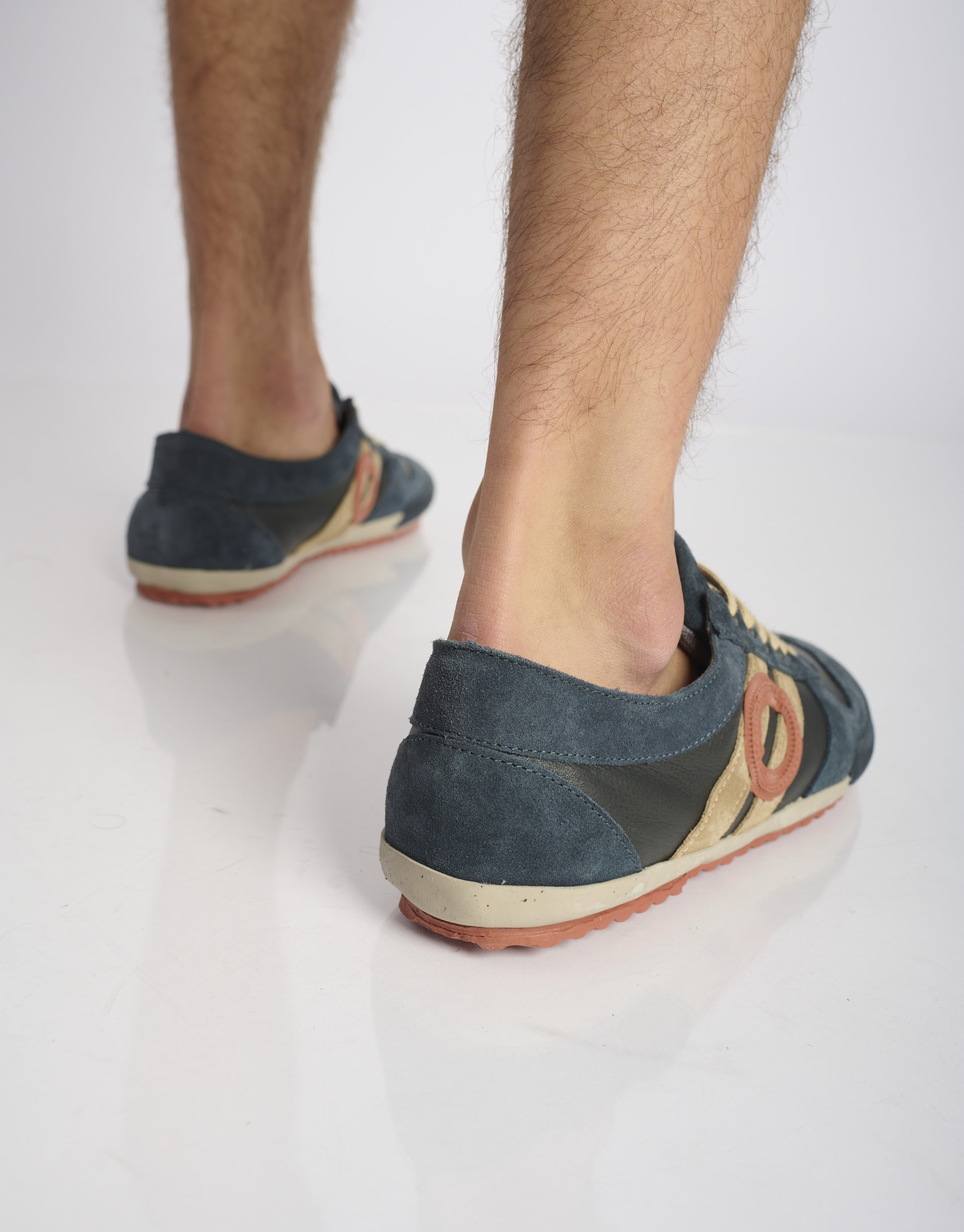 נעלי גברים - Aro - סניקרס עור IDO - כחול4