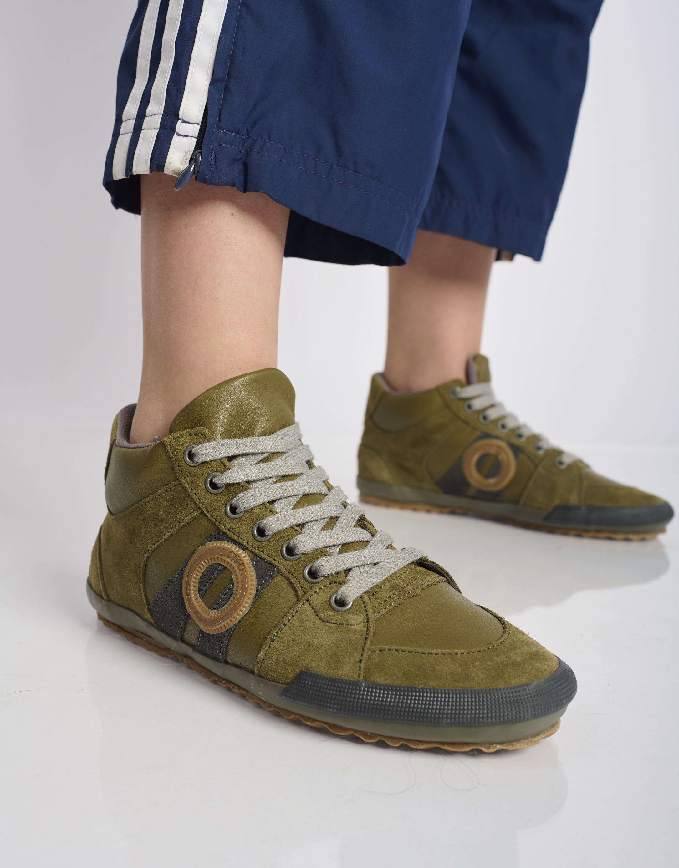 נעלי נשים - Aro - סניקרס גבוהות מעור  IDO - ירוק1