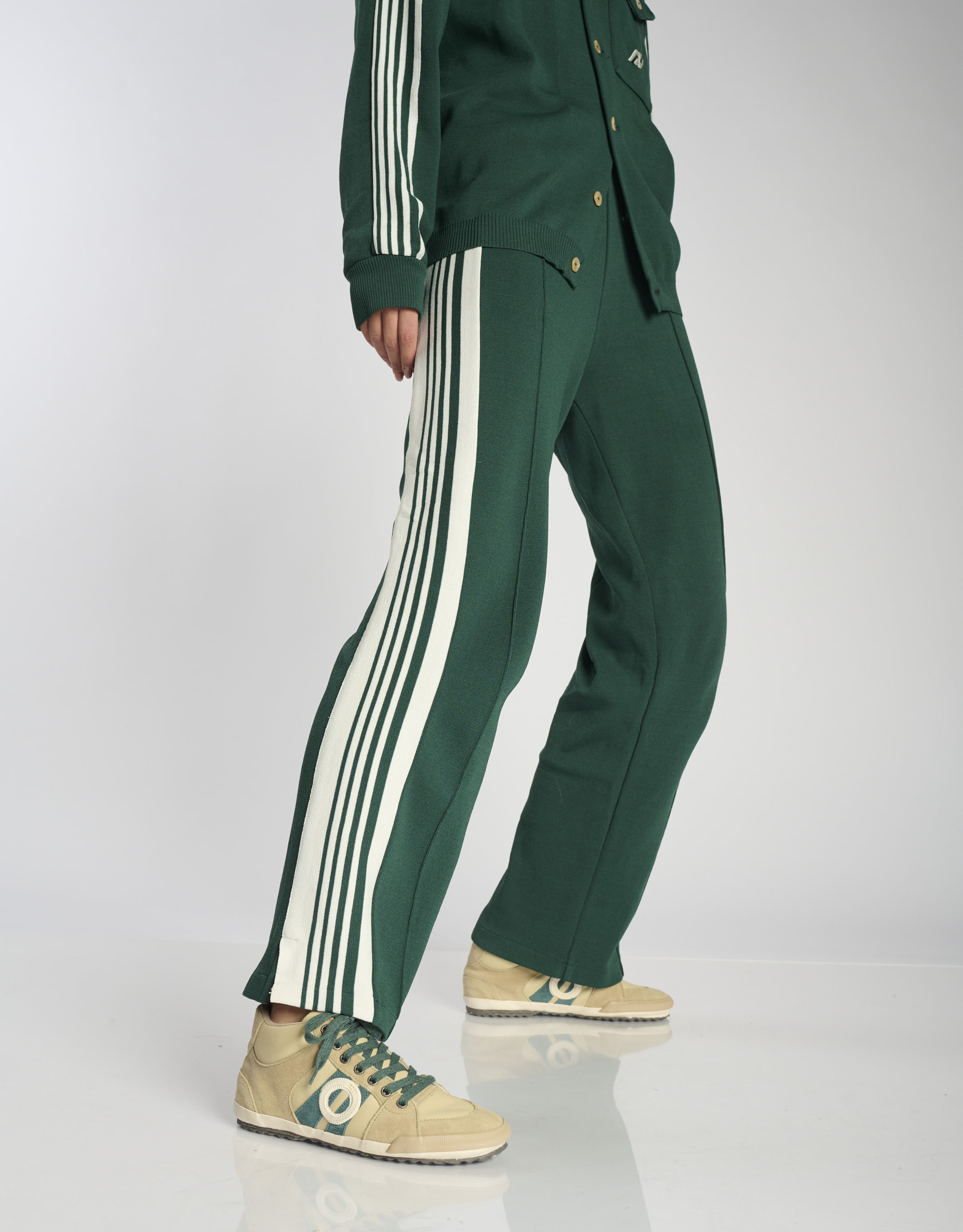 נעלי נשים - Aro - סניקרס גבוהות מעור  IDO - אבן2