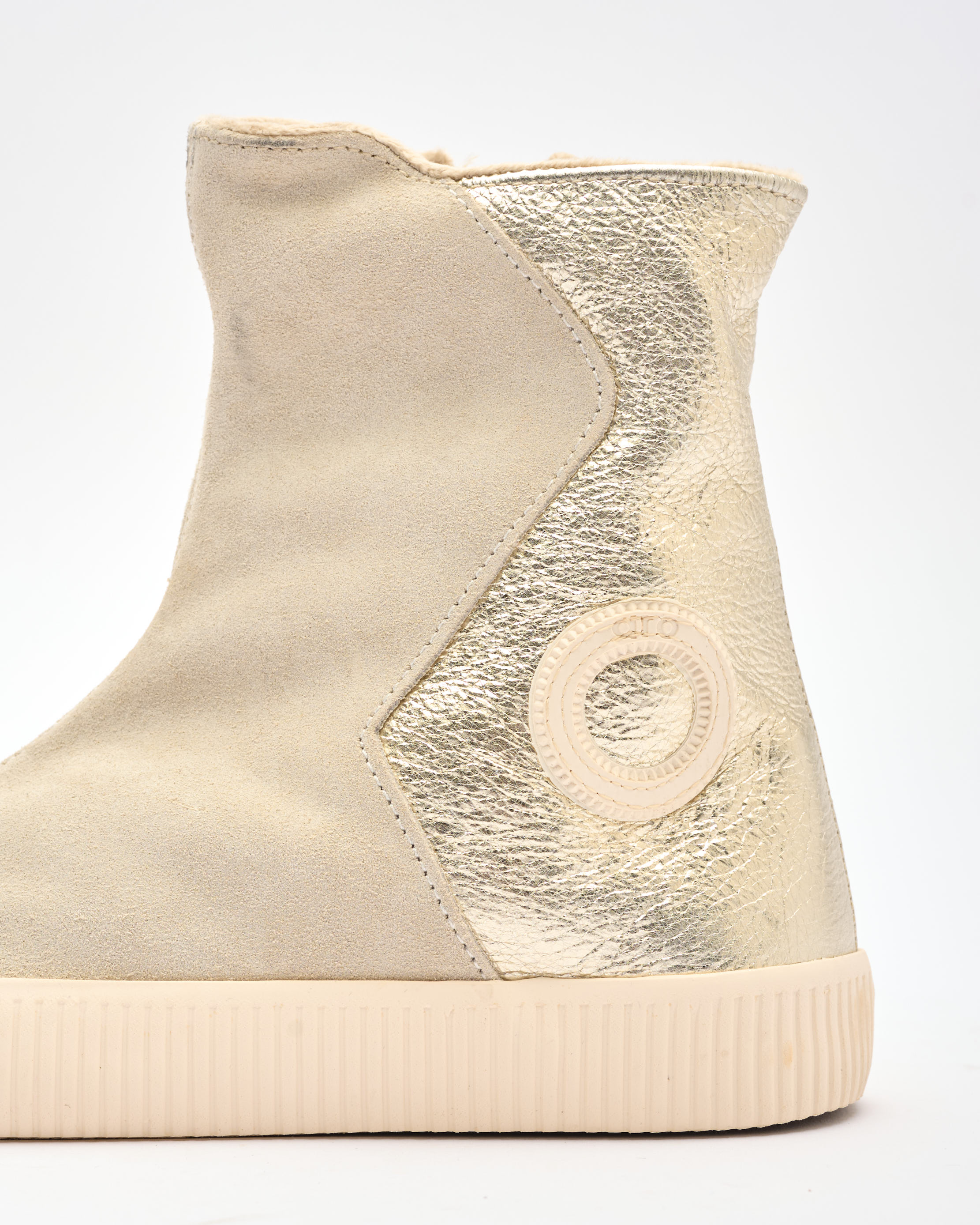 נעלי נשים - Aro - מגפונים משולבים NOELLE - פלטינה1