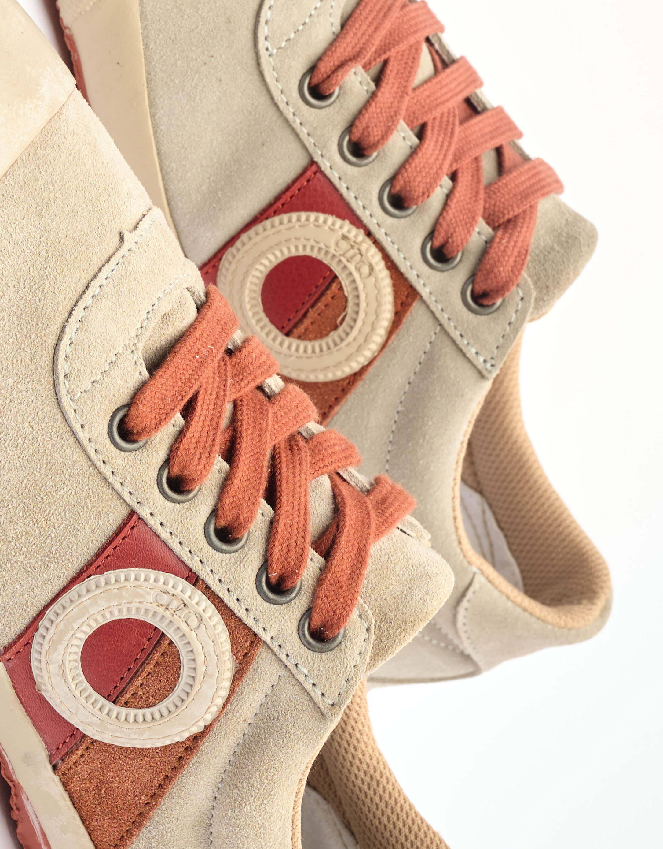 נעלי נשים - Aro - סניקרס זמש RAY - אבן4