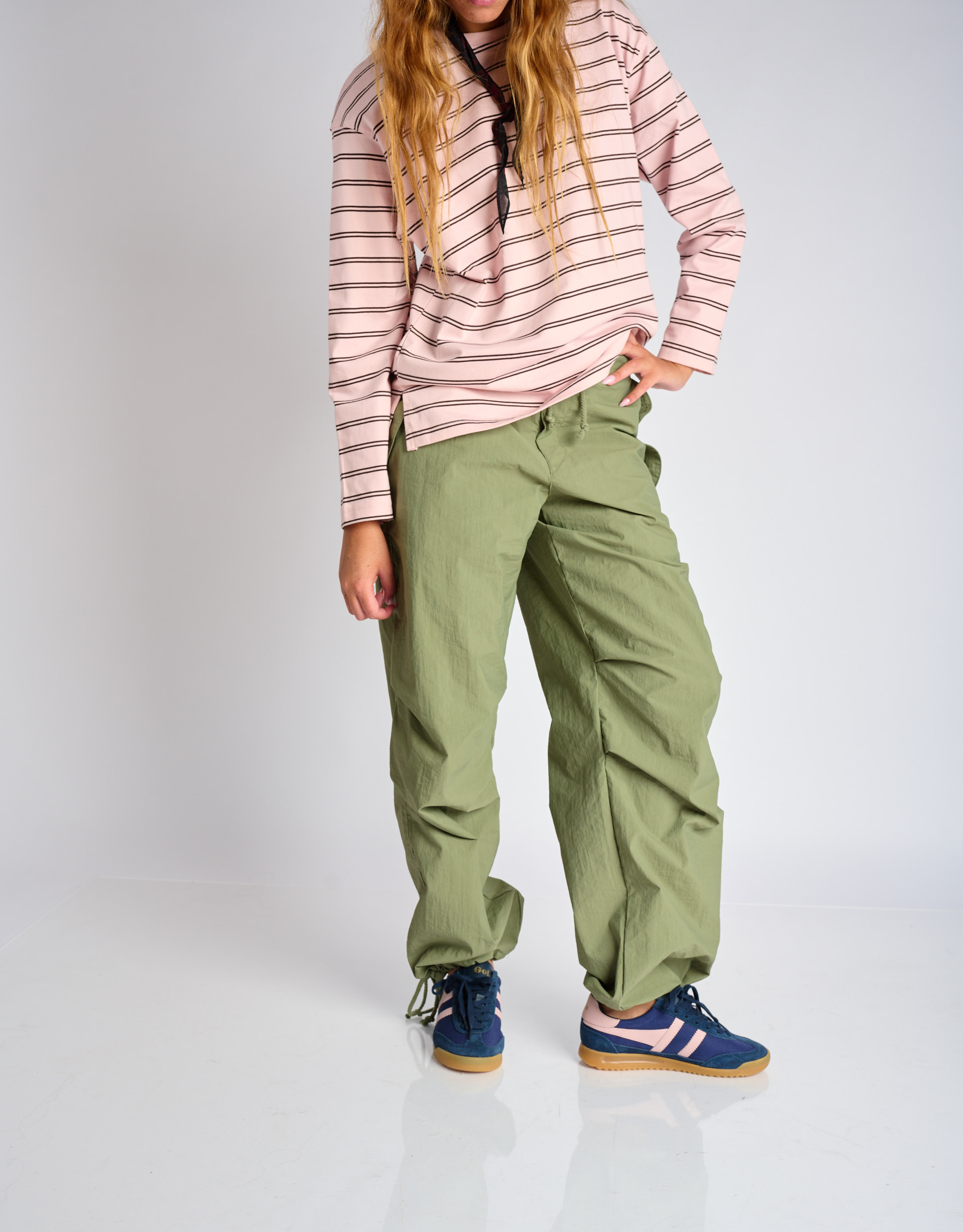 נעלי נשים - Gola - סניקרס TORNADO - כחול   ורוד2