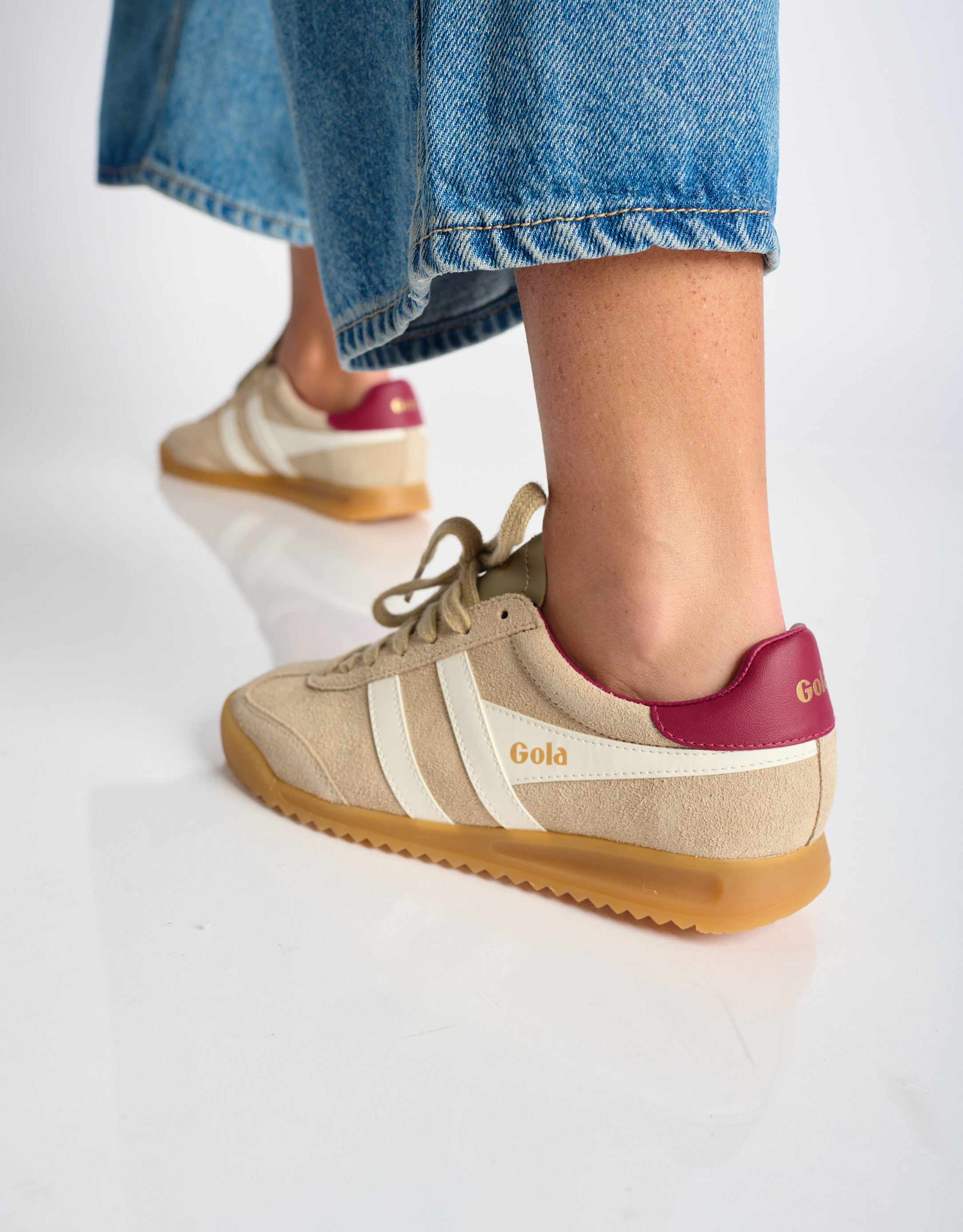 נעלי נשים - Gola - סניקרס זמש TORPEDO - בז'4
