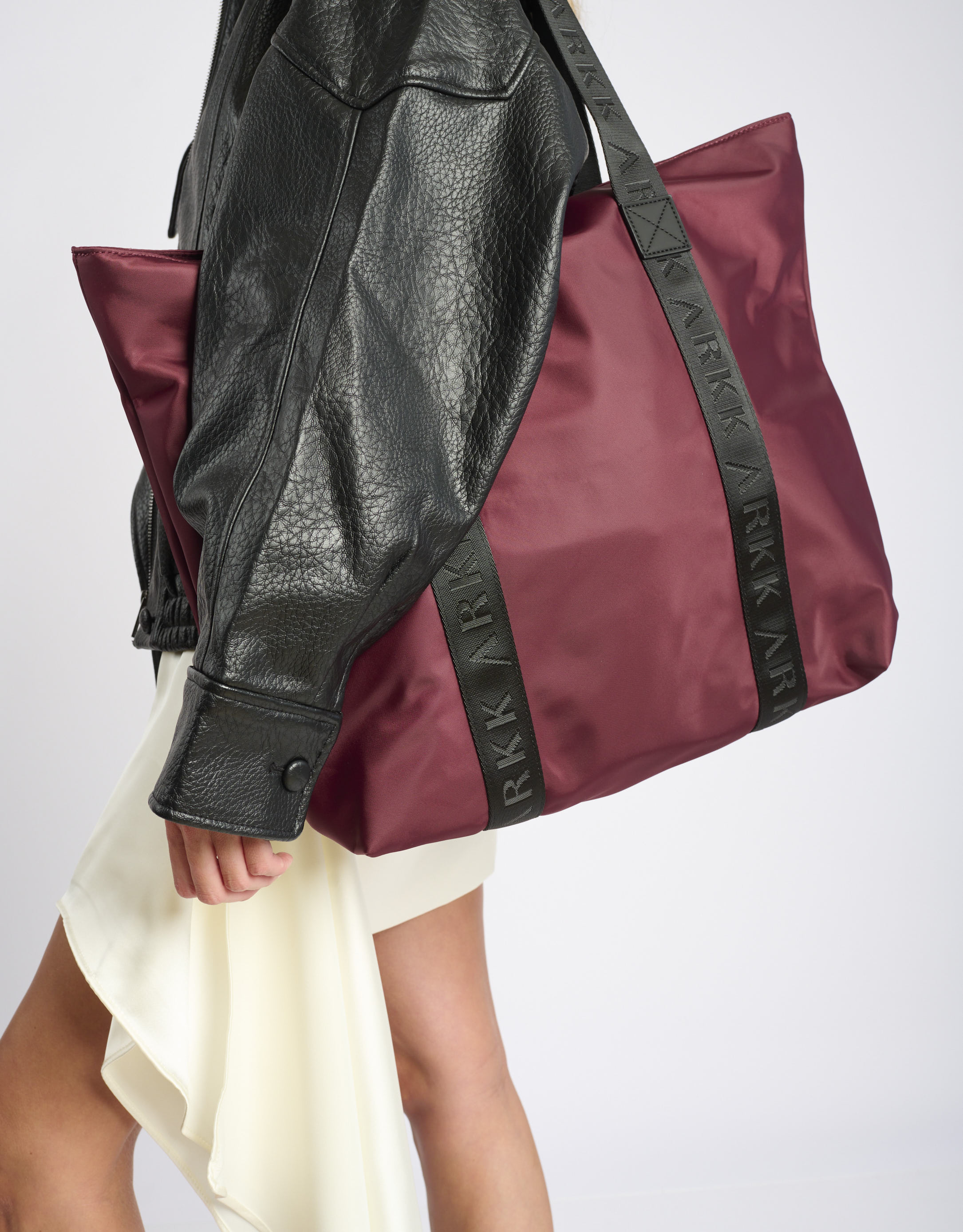 נעלי נשים - Arkk - תיק SHOPPER - בורדו1