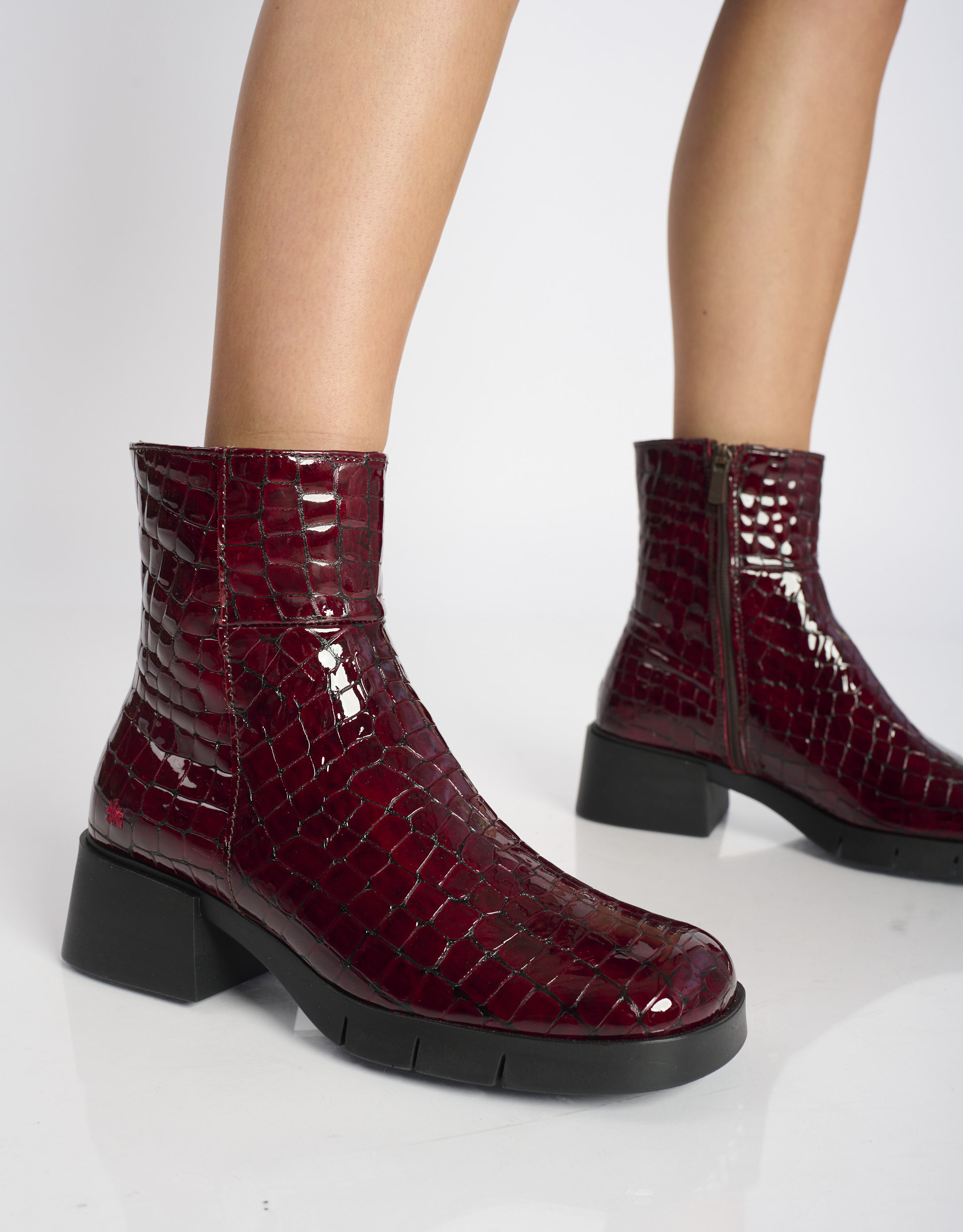 נעלי נשים - Art - מגפונים VARSOVIA - בורדו4