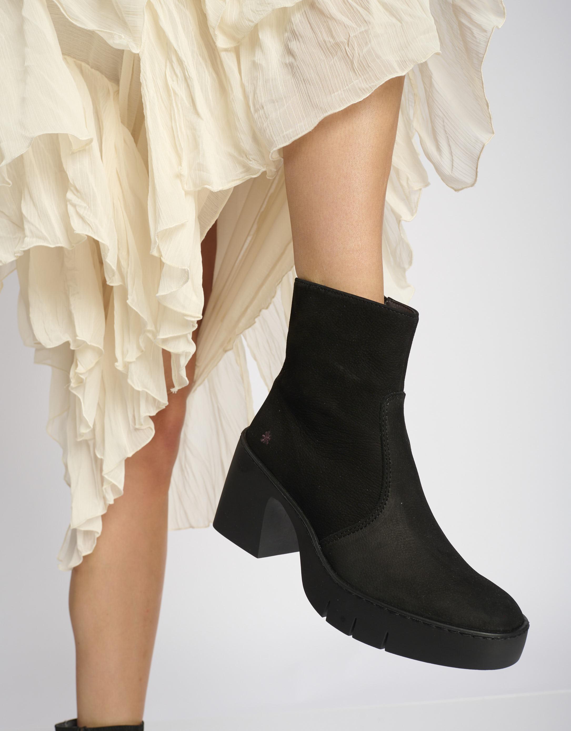 נעלי נשים - Art - מגפונים עם עקב SOFIA - שחור2