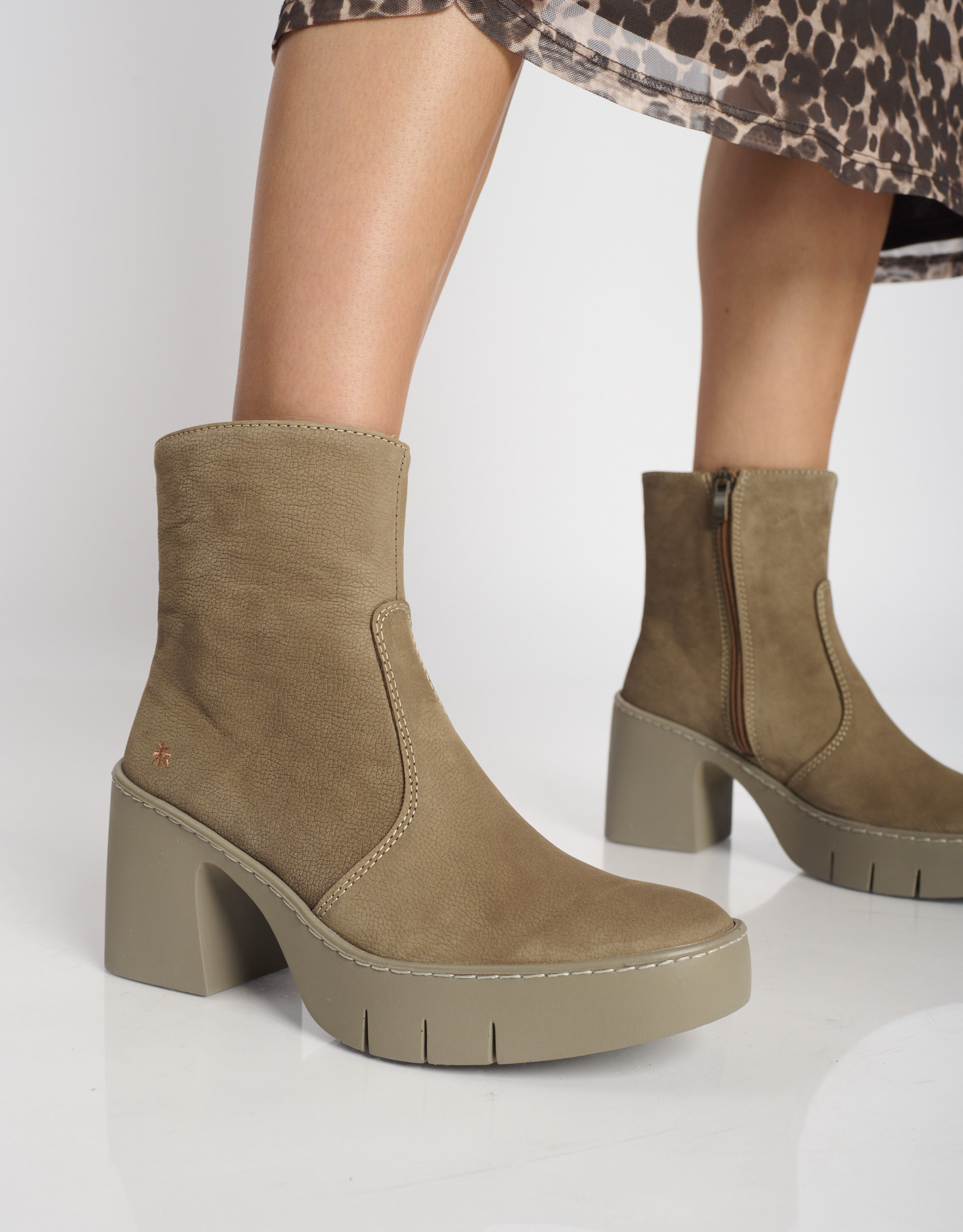 נעלי נשים - Art - מגפונים עם עקב SOFIA - אפור חום2