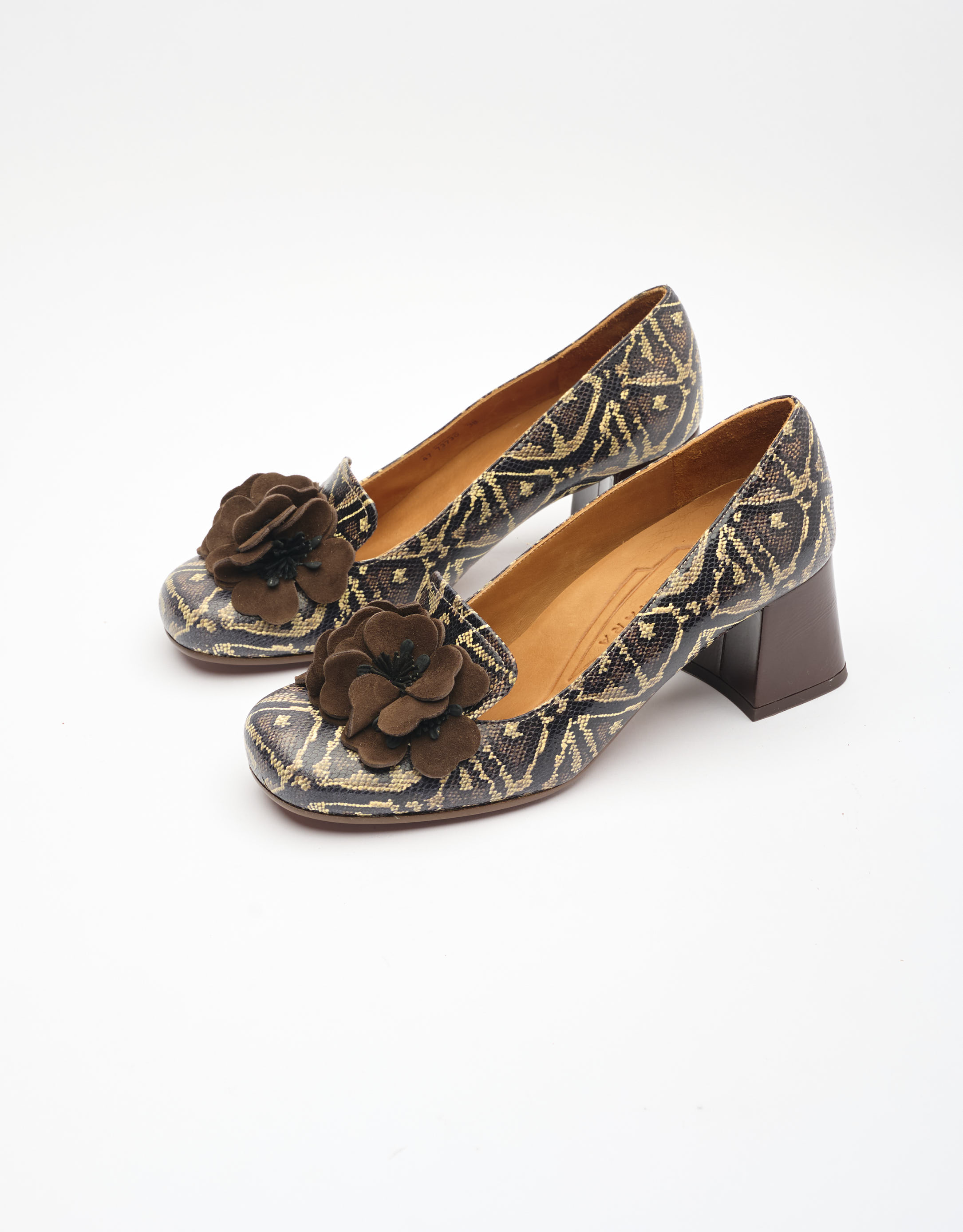 נעלי נשים - Chie Mihara - נעלי עקב MUKAI - נחש2