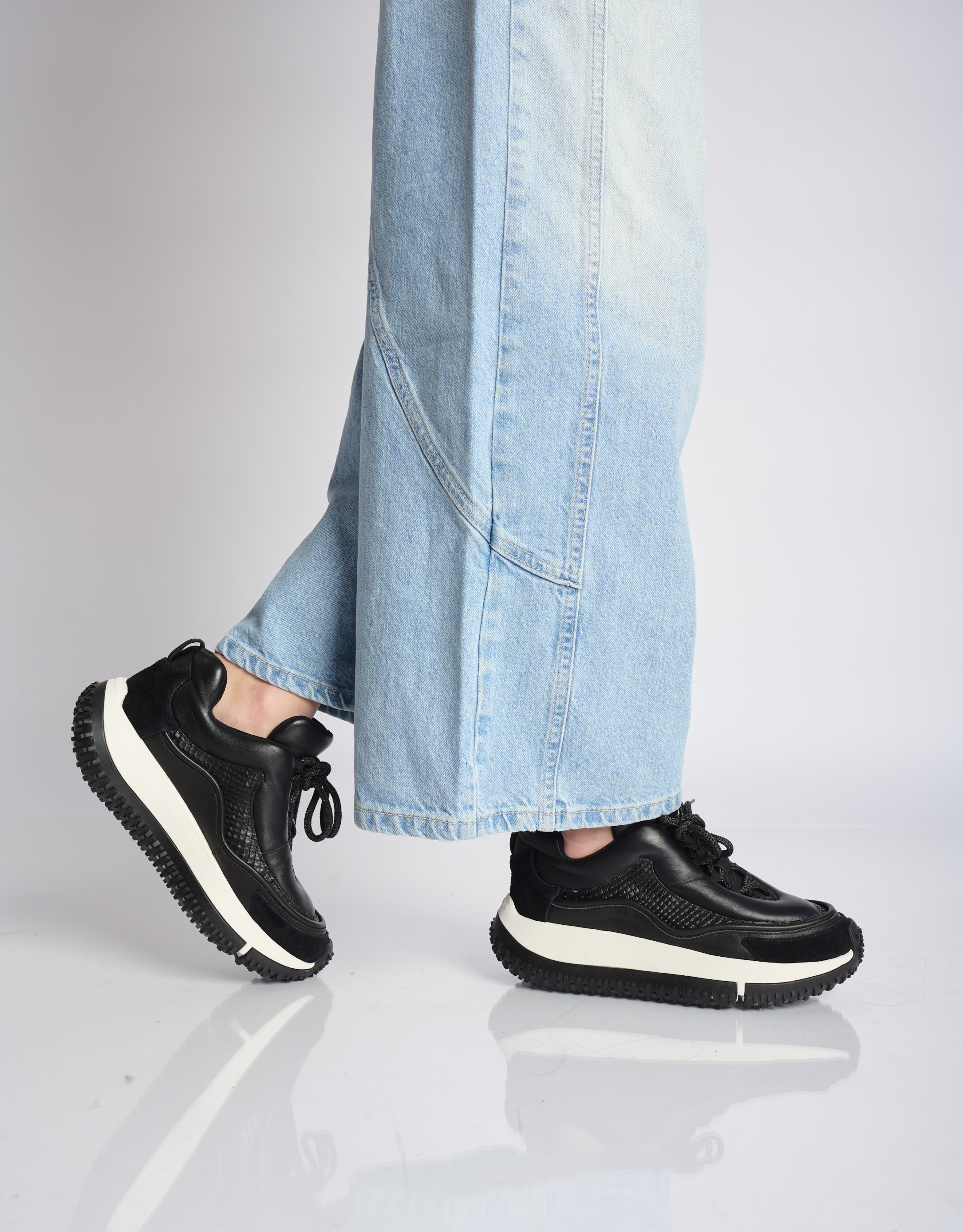 נעלי נשים - 4CCCCEES - סניקרס עור KAPOK SWAN - שחור1