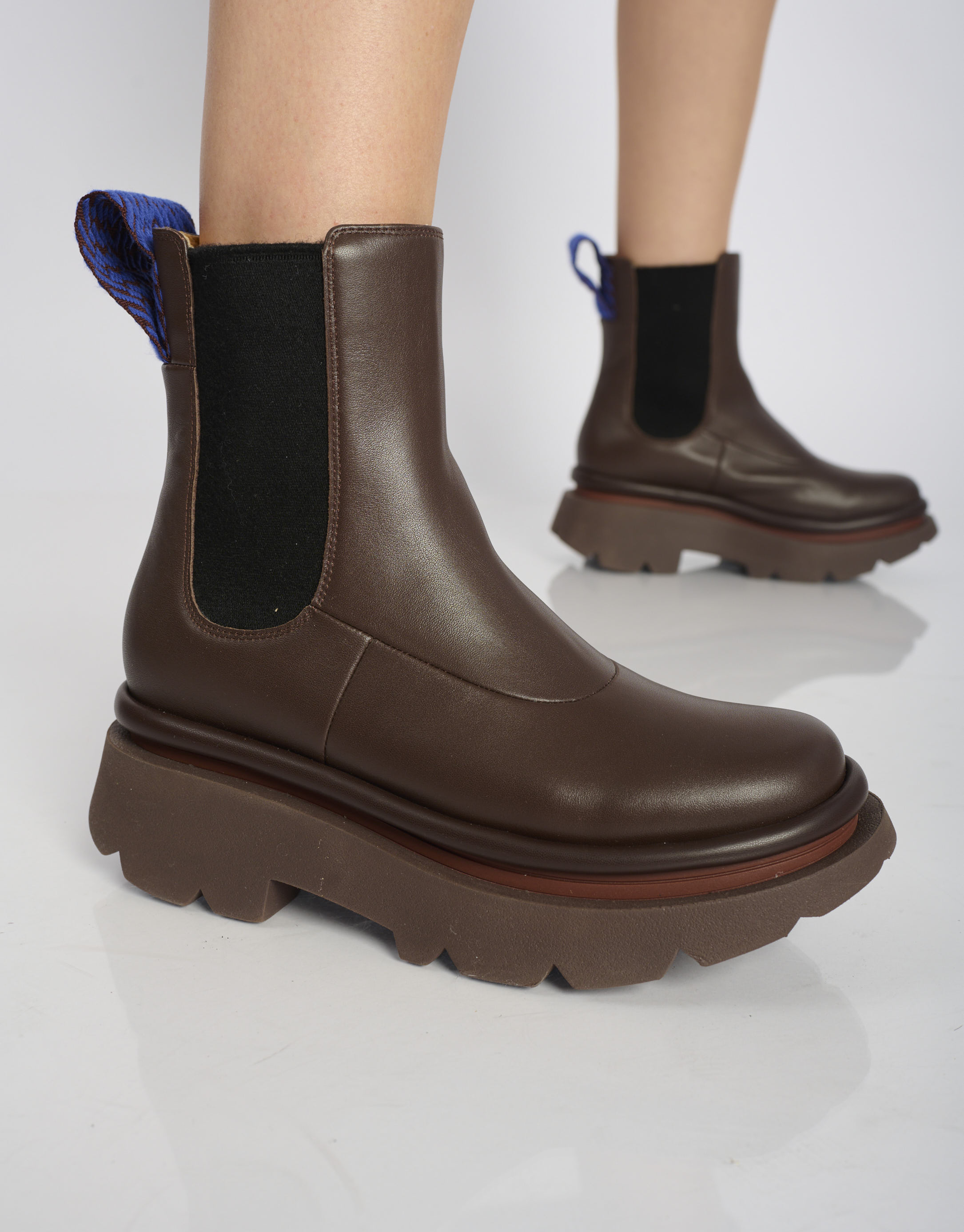 נעלי נשים - 4CCCCEES - מגפוני צ'לסי CRUNCH - חום3