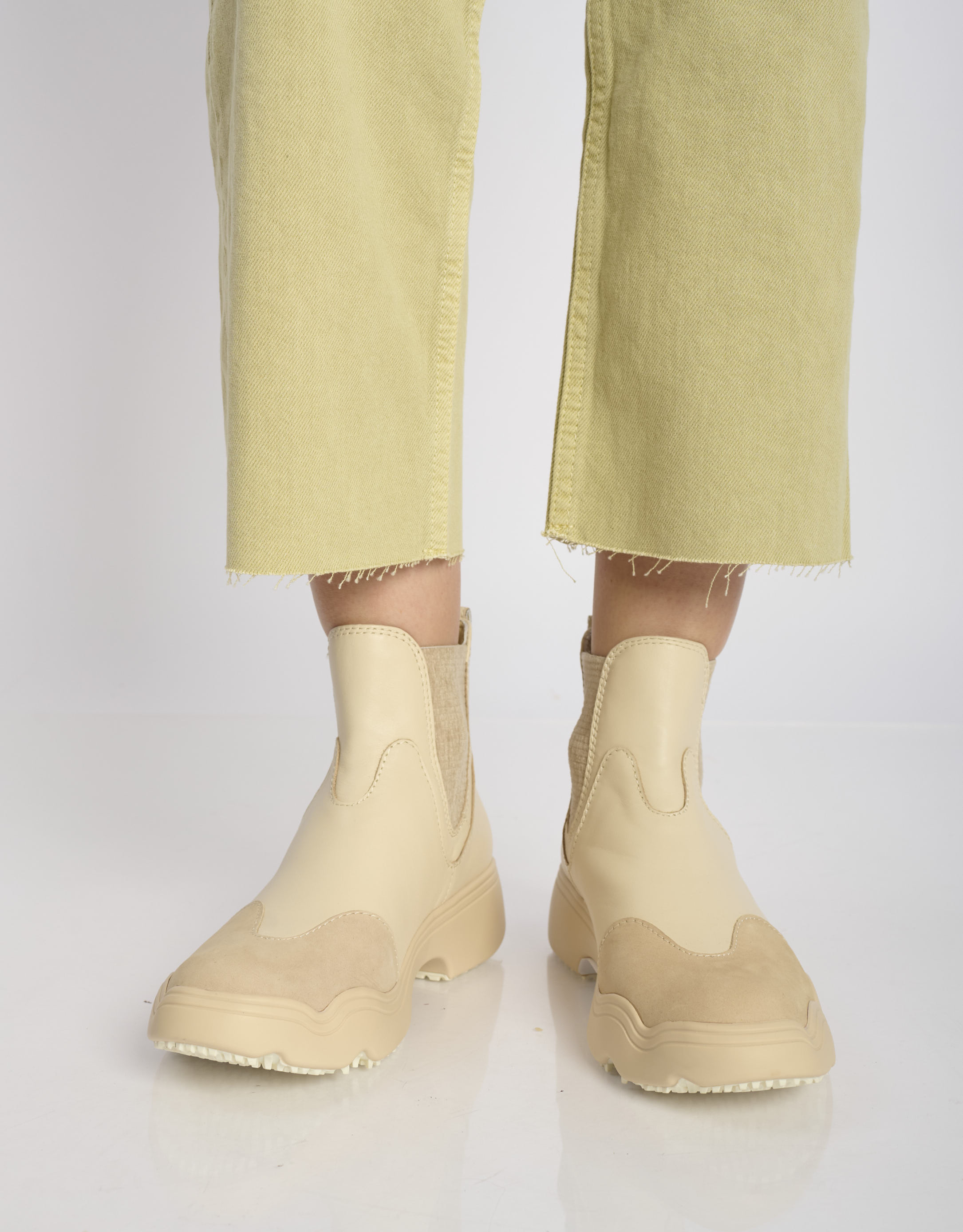 נעלי נשים - 4CCCCEES - מגפוני צ'לסי SANHO WAVE - אופוויט2