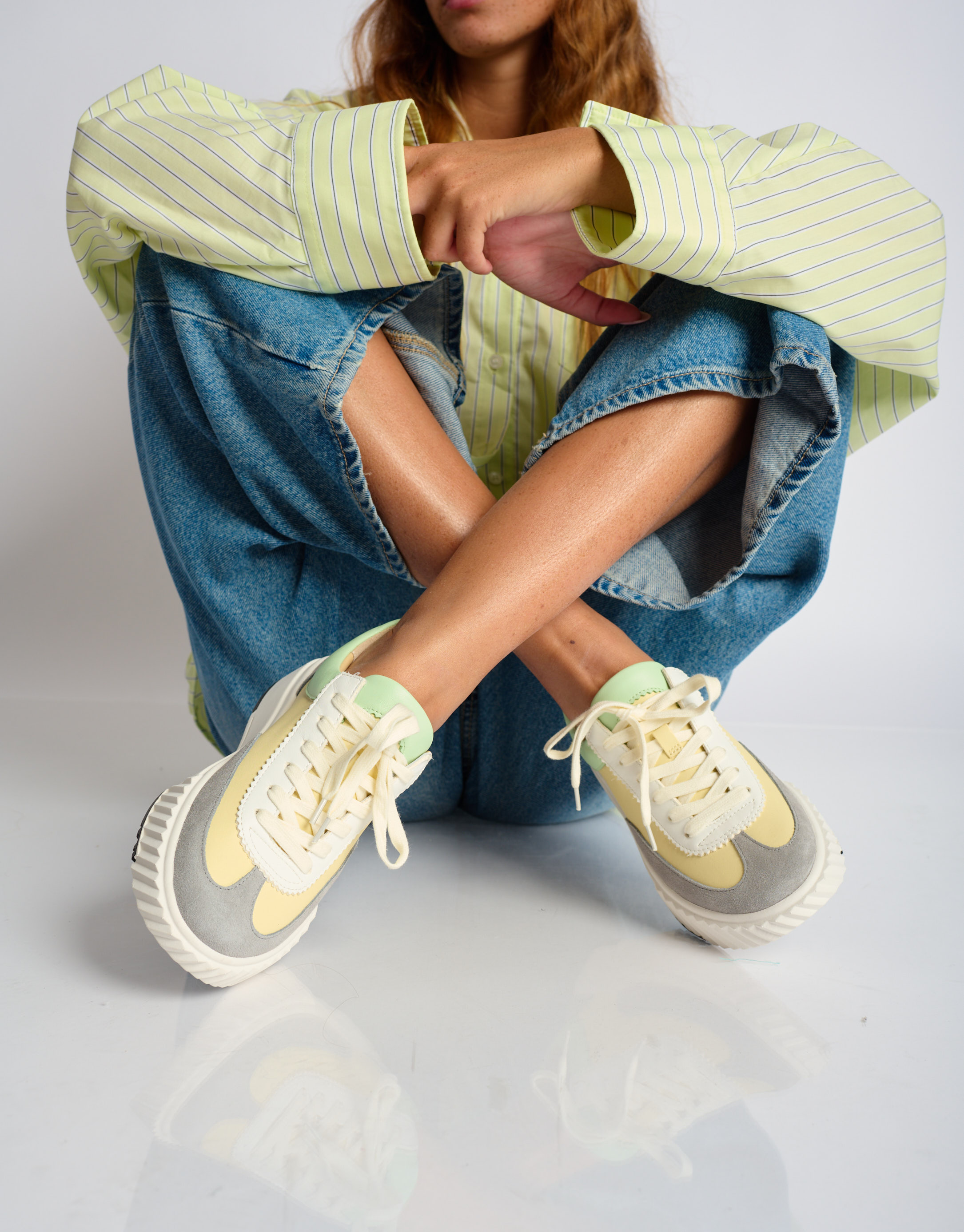 נעלי נשים - 4CCCCEES - סניקרס עור RAY RETA - צהוב   אפור4