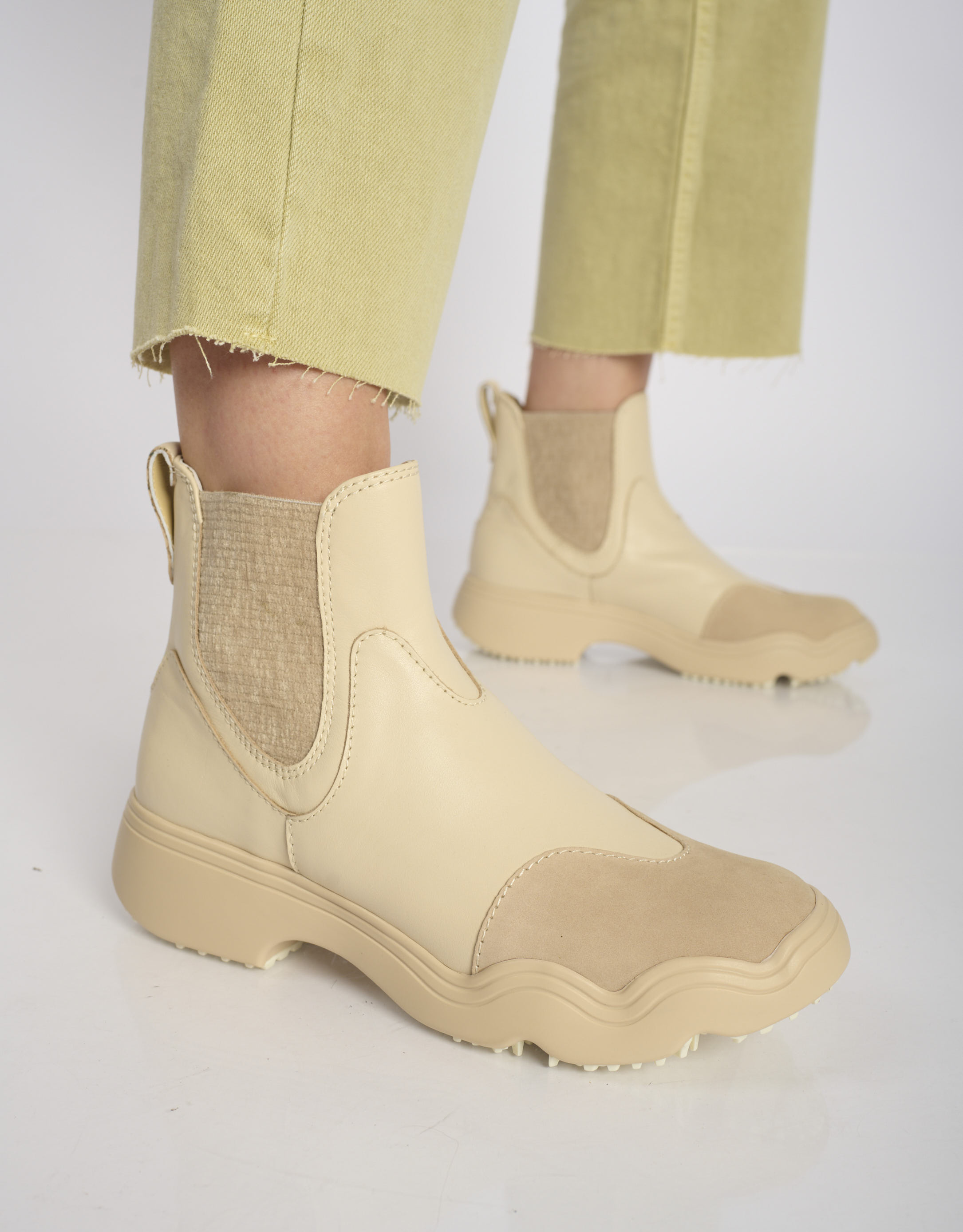 נעלי נשים - 4CCCCEES - מגפוני צ'לסי SANHO WAVE - אופוויט4