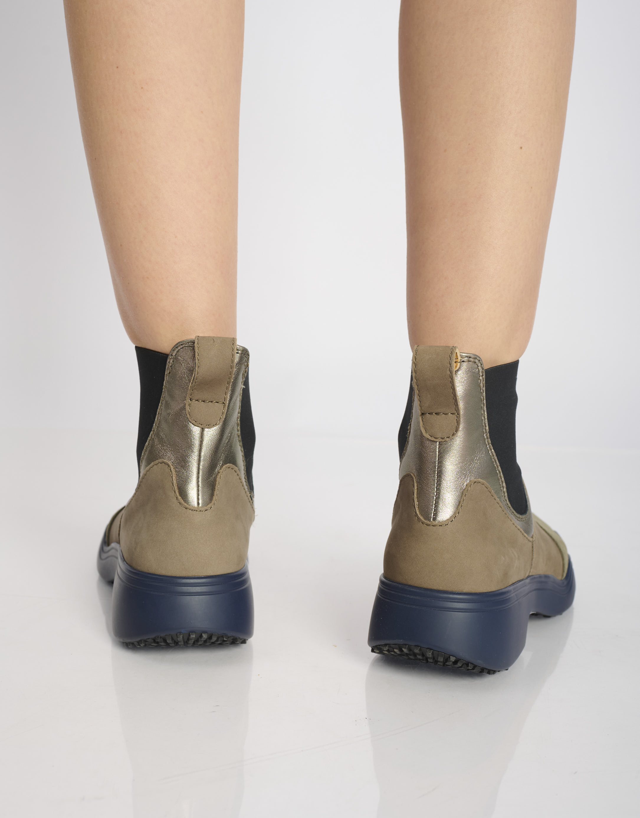 נעלי נשים - 4CCCCEES - מגפוני צ'לסי SANHO WAVE - חאקי4