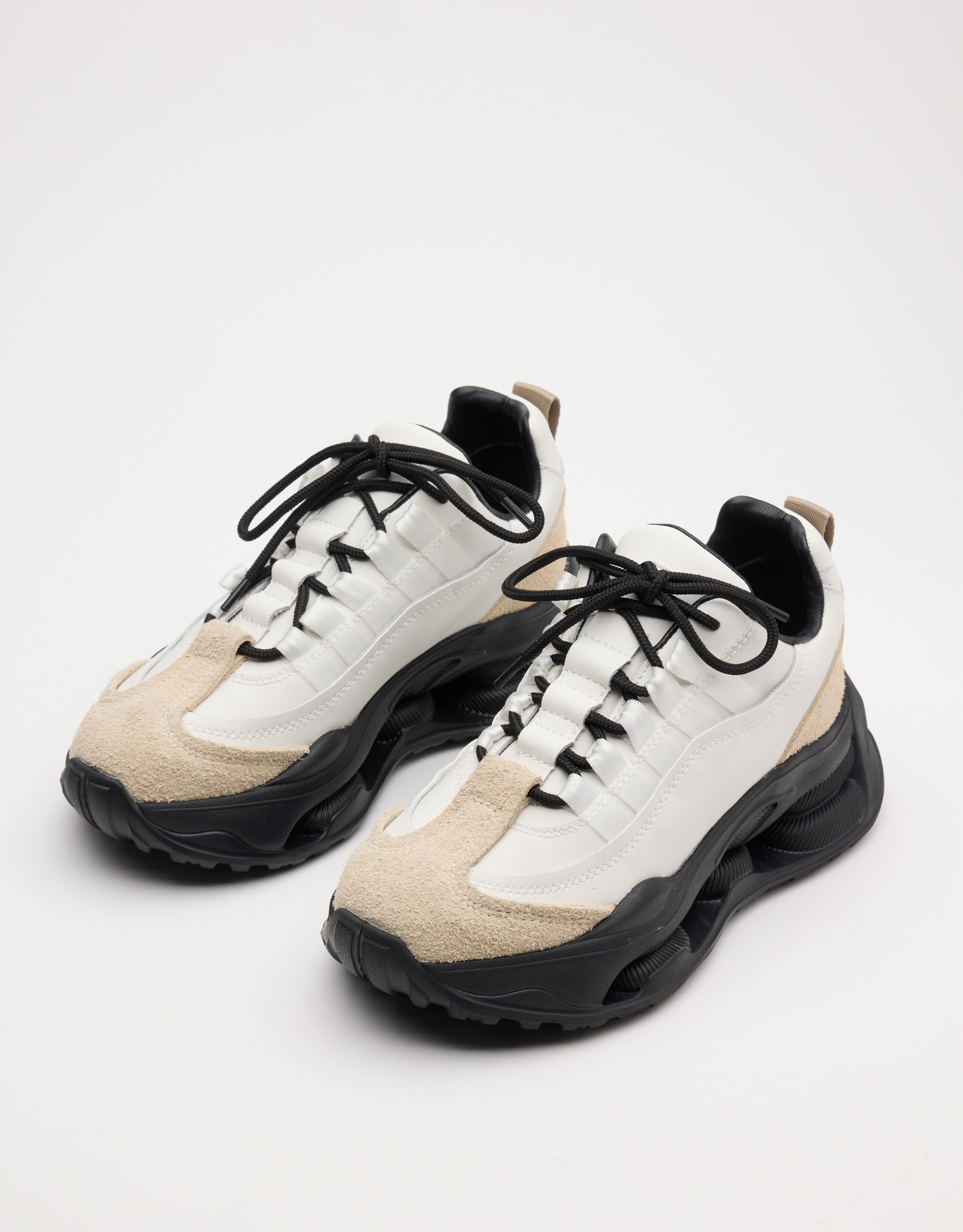 נעלי נשים - Yuko Imanishi - סניקרס SENA - לבן2