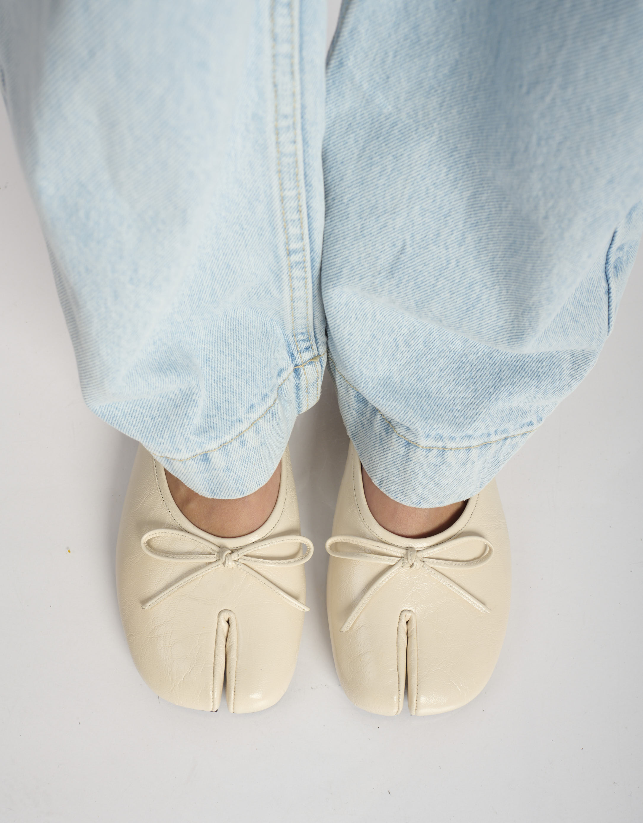 נעלי נשים - Yuko Imanishi - כפכפים שטוחים MINI - אופוויט4