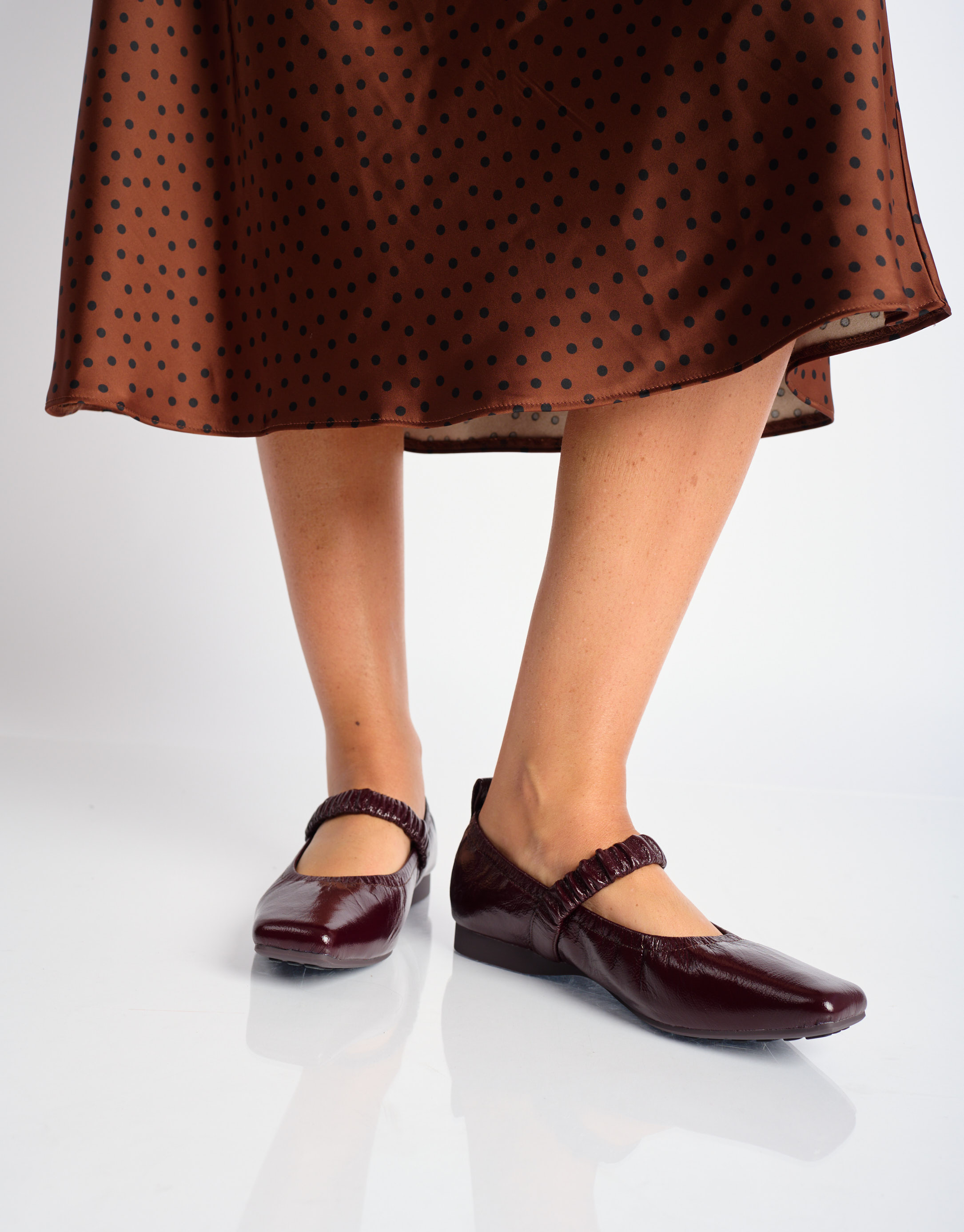 נעלי נשים - Yuko Imanishi - נעלי בובה שטוחות MAA - בורדו4