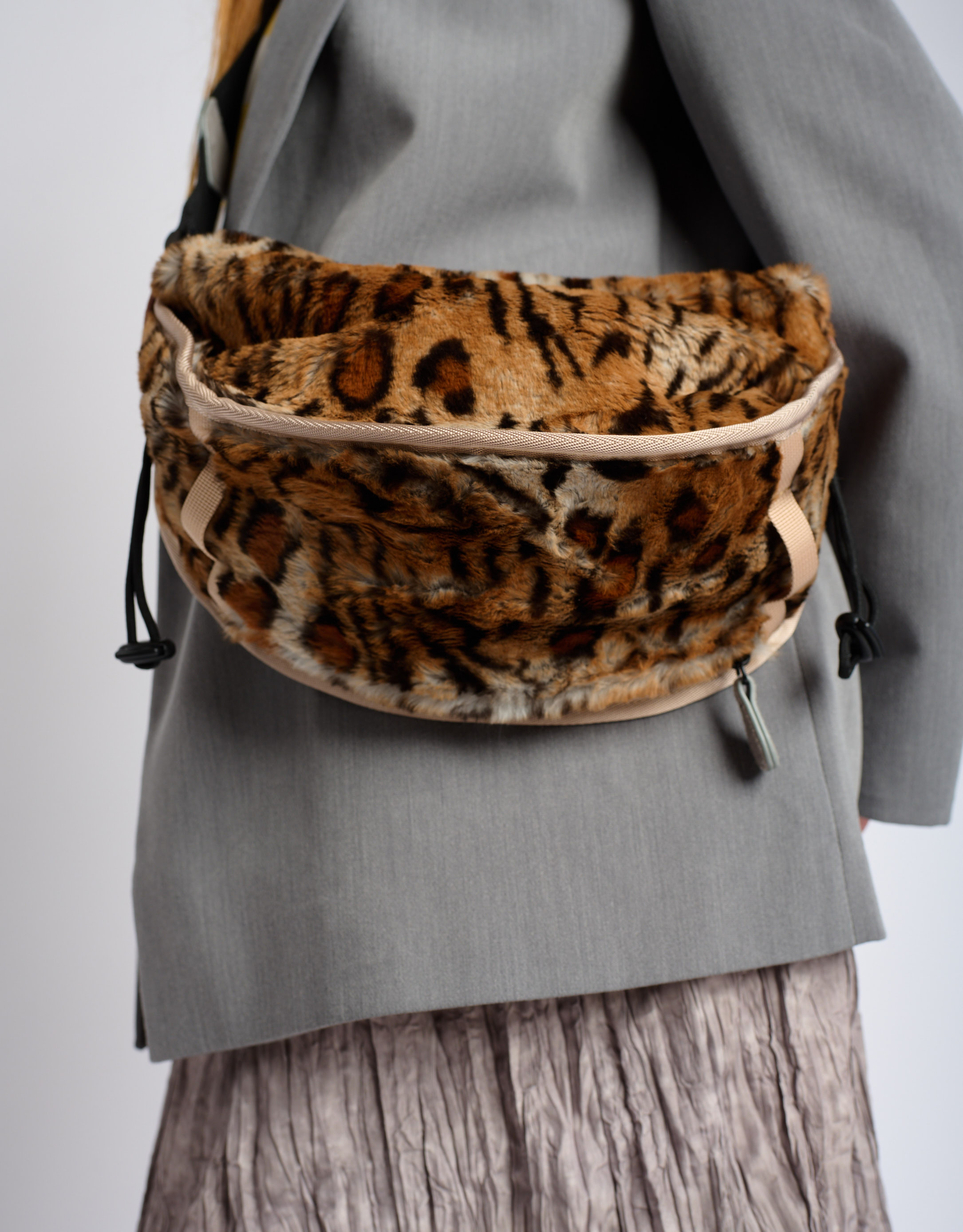 Flower Mountain - תיק פאוצ' FM - נמר3