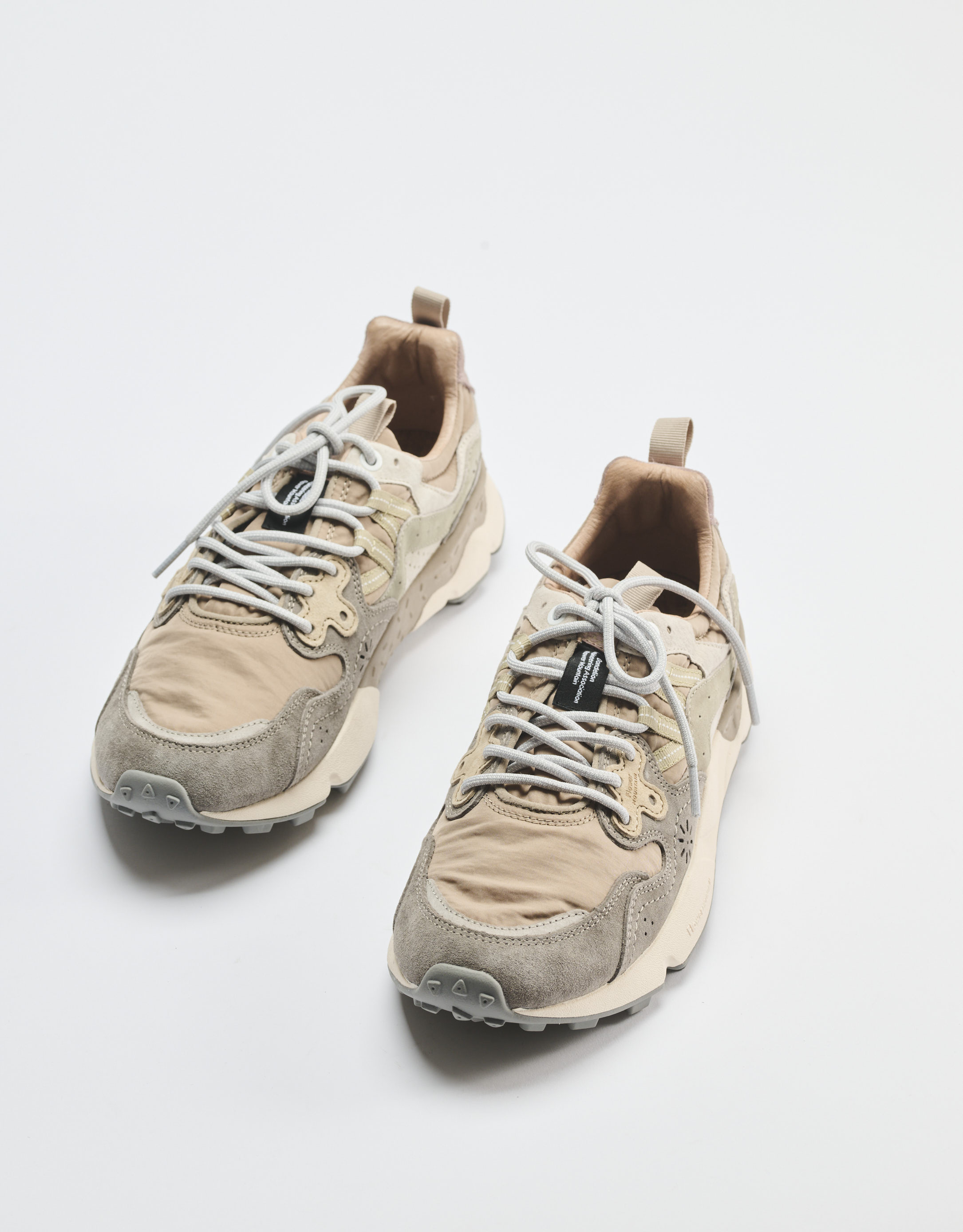 נעלי גברים - Flower Mountain - סניקרס צבעוניות YAMANO - בז'2