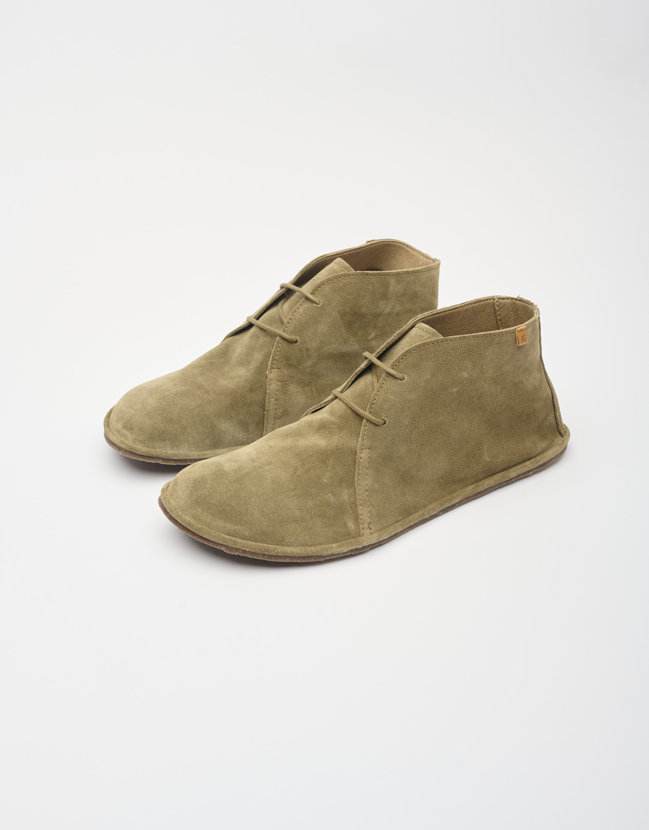 נעלי גברים - El Naturalista - נעלי זמש גבוהות BARE - חום3