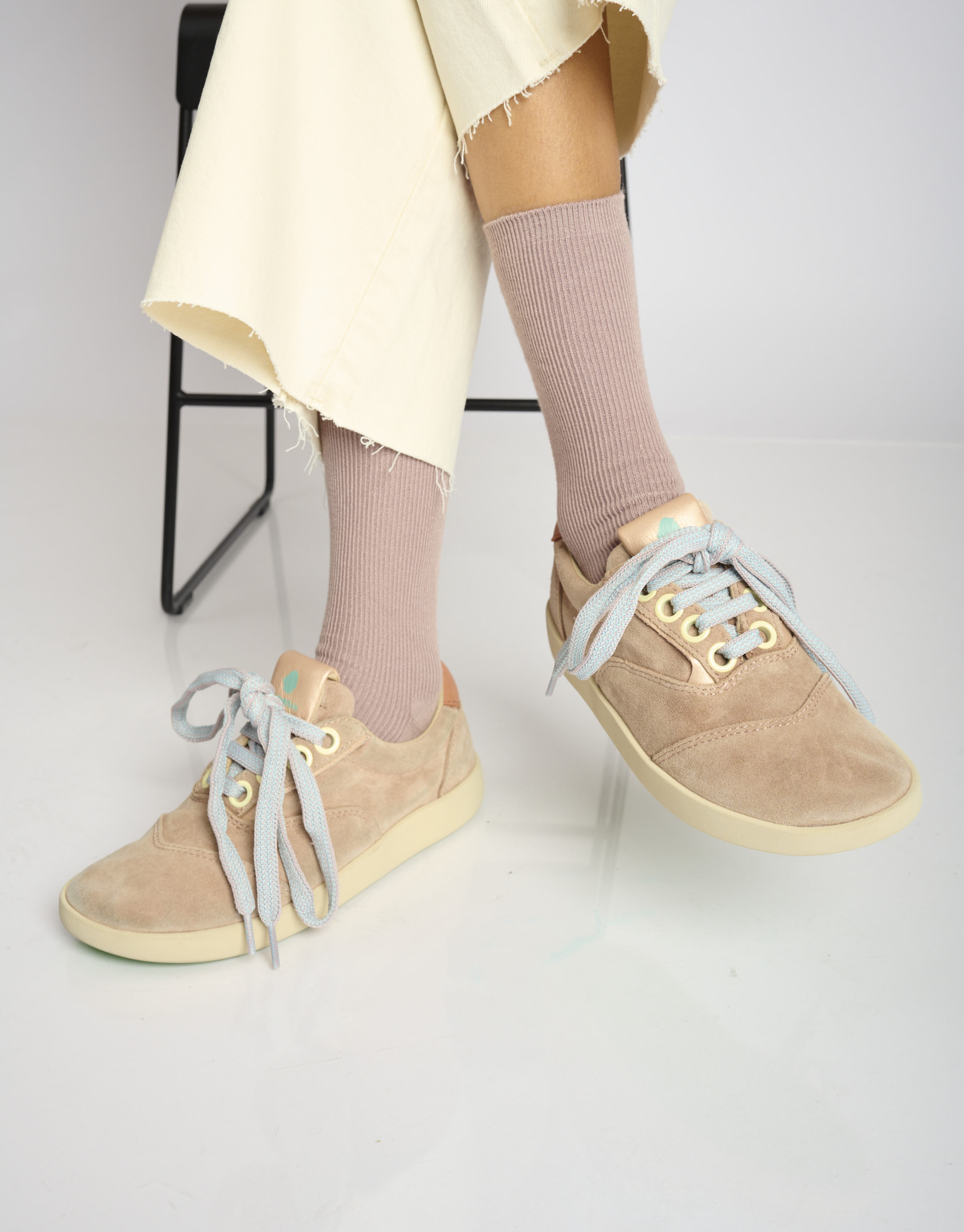 נעלי נשים -  - גרביים TROUSER - חום בהיר4