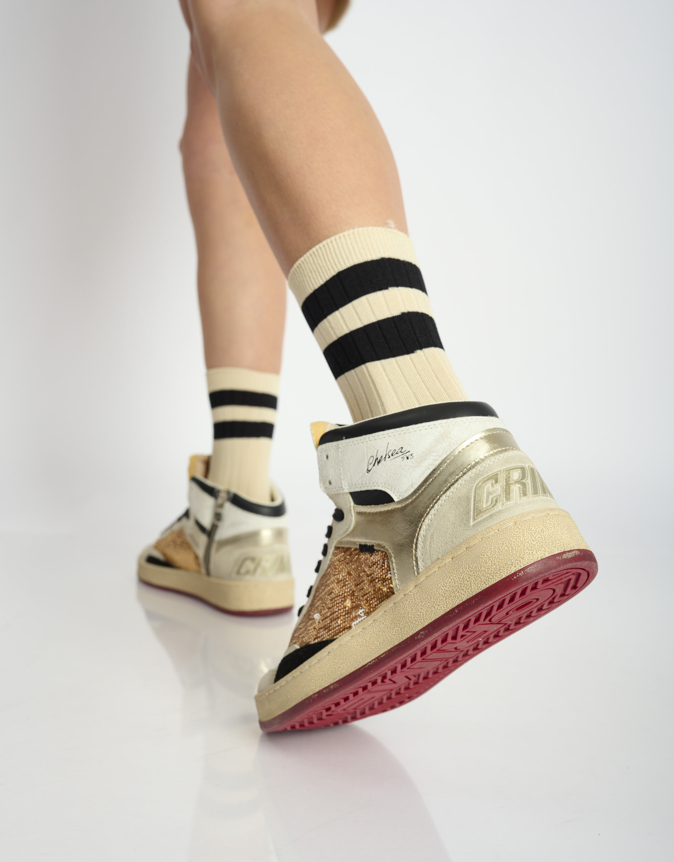 נעלי נשים -  - גרביים HER VARSITY - אופוויט2