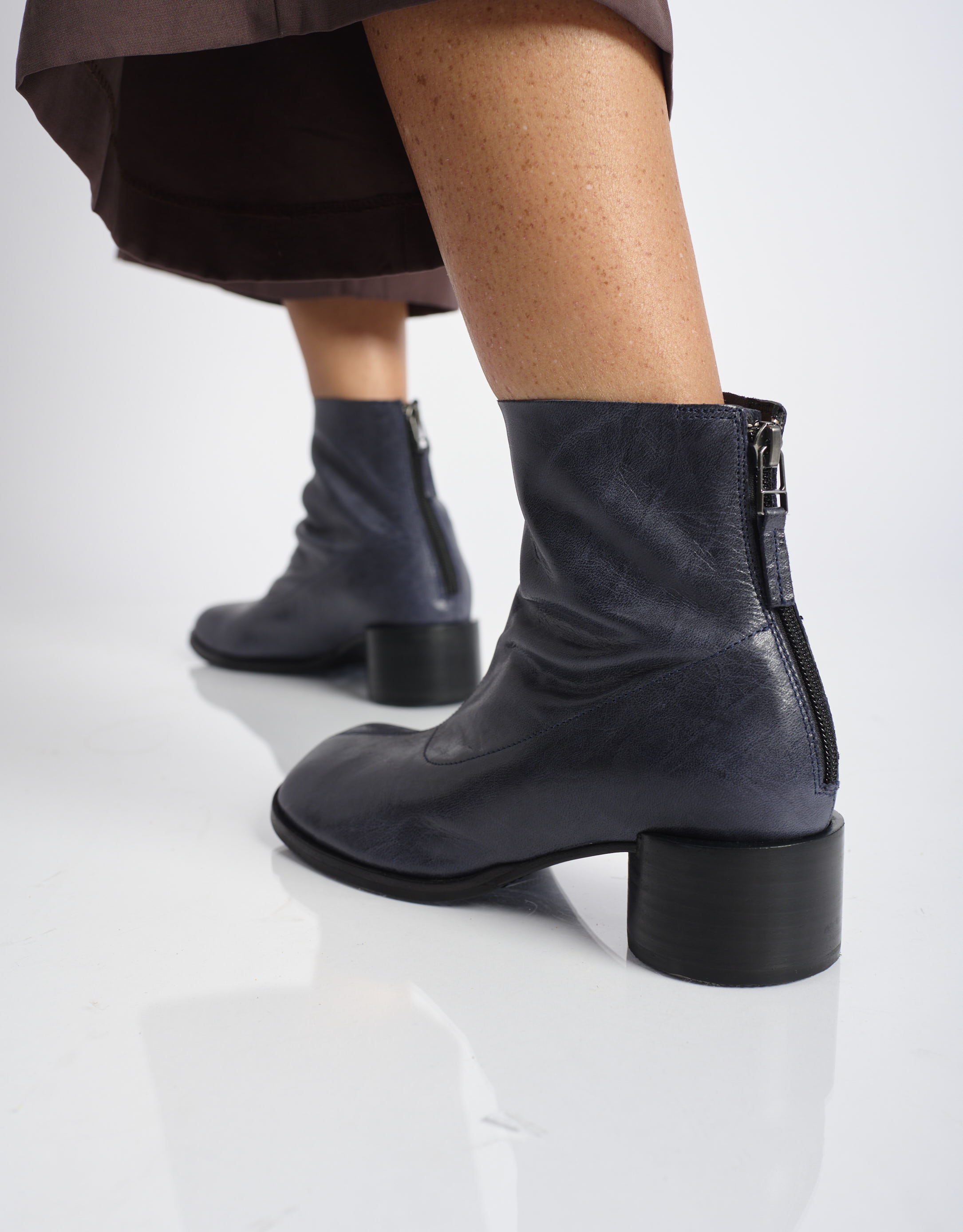 נעלי נשים - Yuko Imanishi - מגפונים עם עקב ZAKI - כחול4