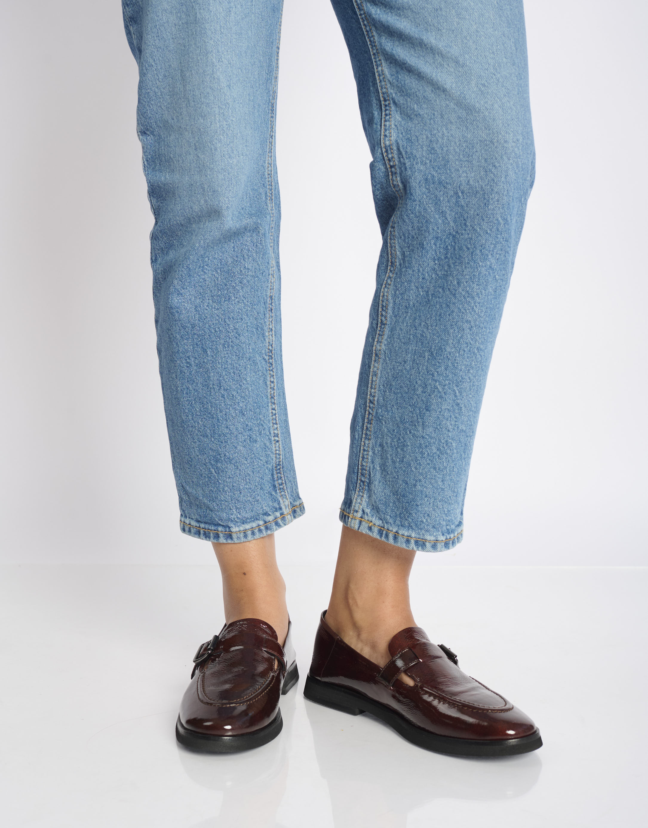 נעלי נשים - Yuko Imanishi - נעליים מבריקות KANA - חום1