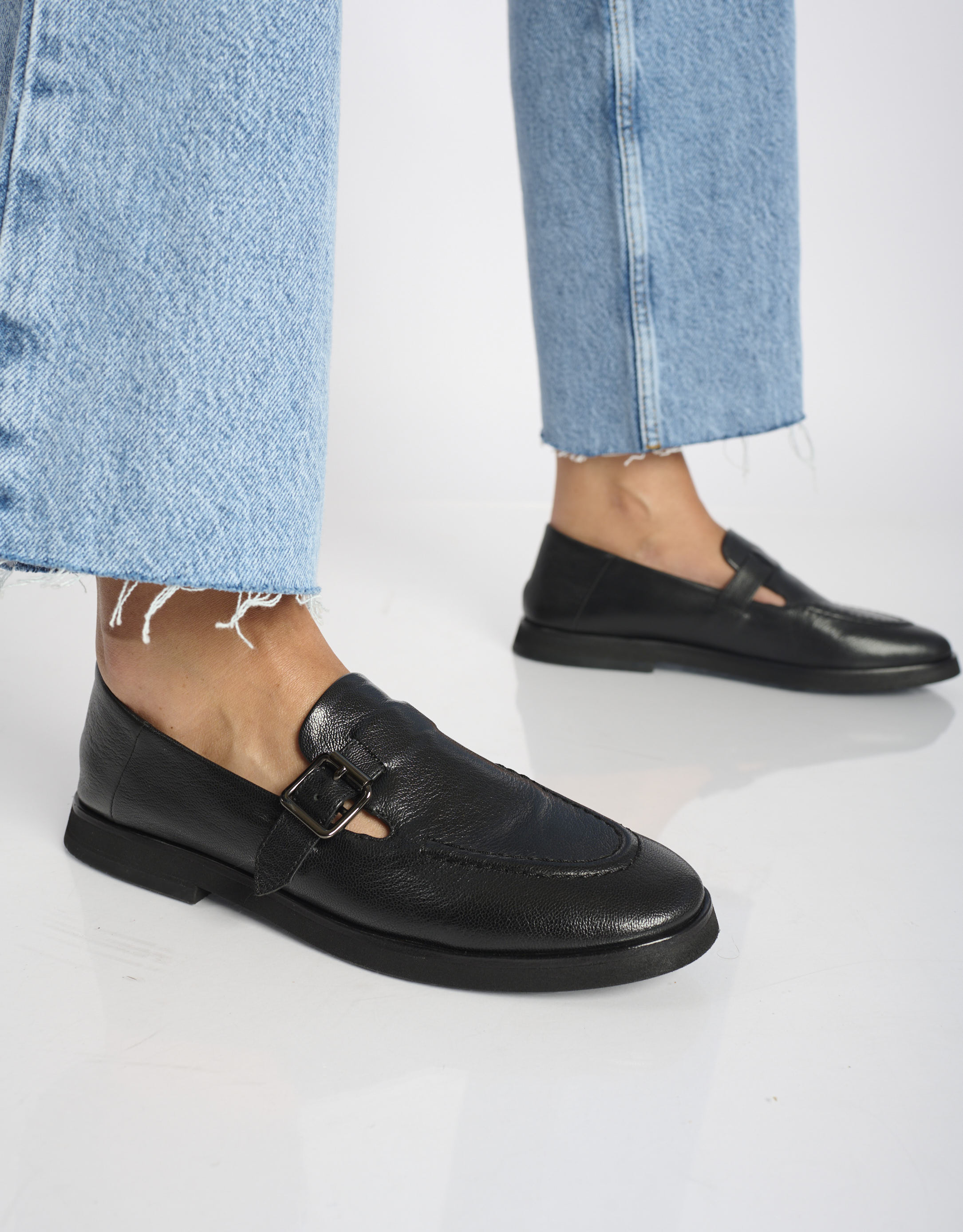 נעלי נשים - Yuko Imanishi - נעליים שטוחות KANA - שחור4