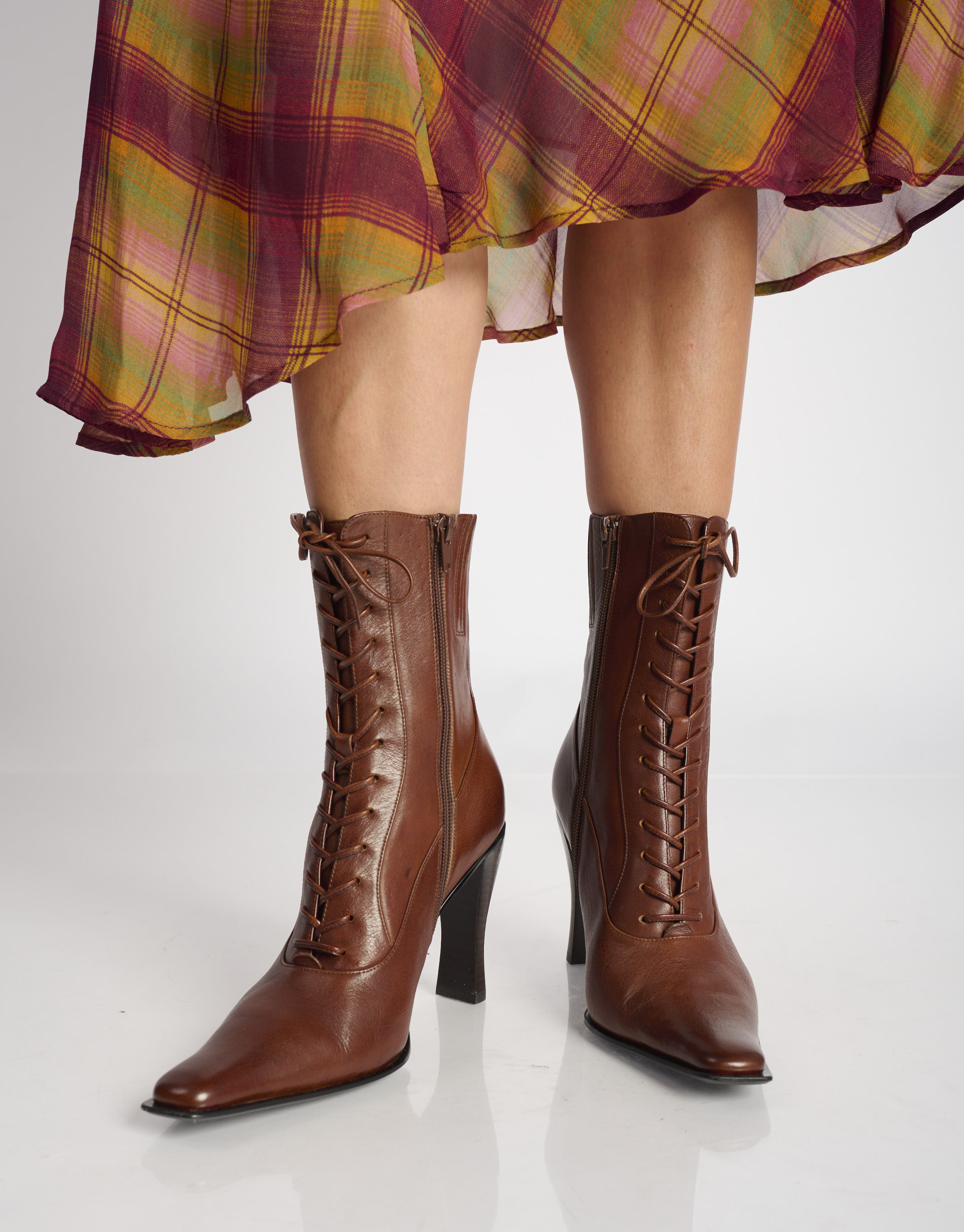 נעלי נשים - Jeffrey Campbell - מגפוני עקב BEBOLDU - חום1