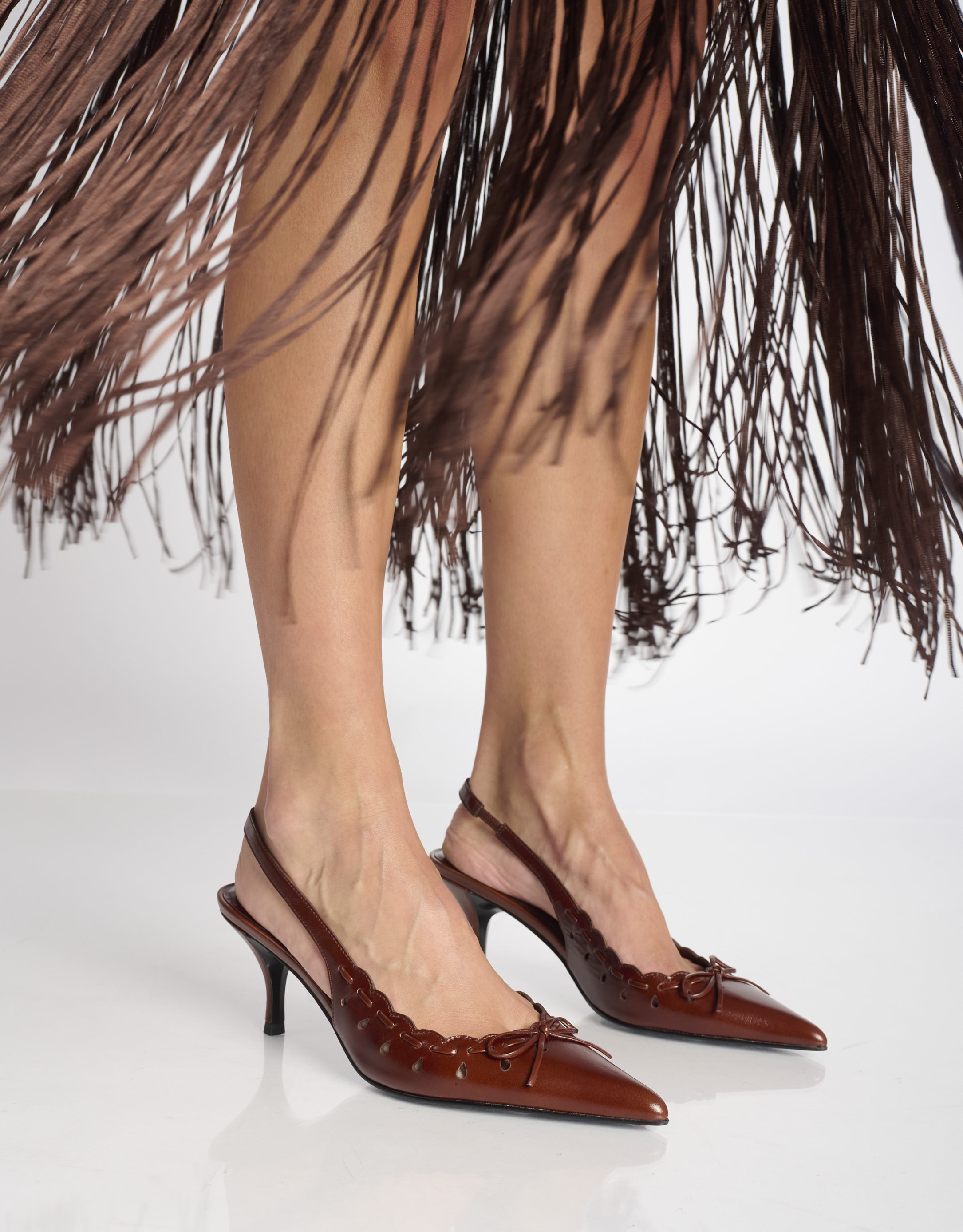 נעלי נשים - Jeffrey Campbell - נעלי סירה עם עקב CANELE - חום1